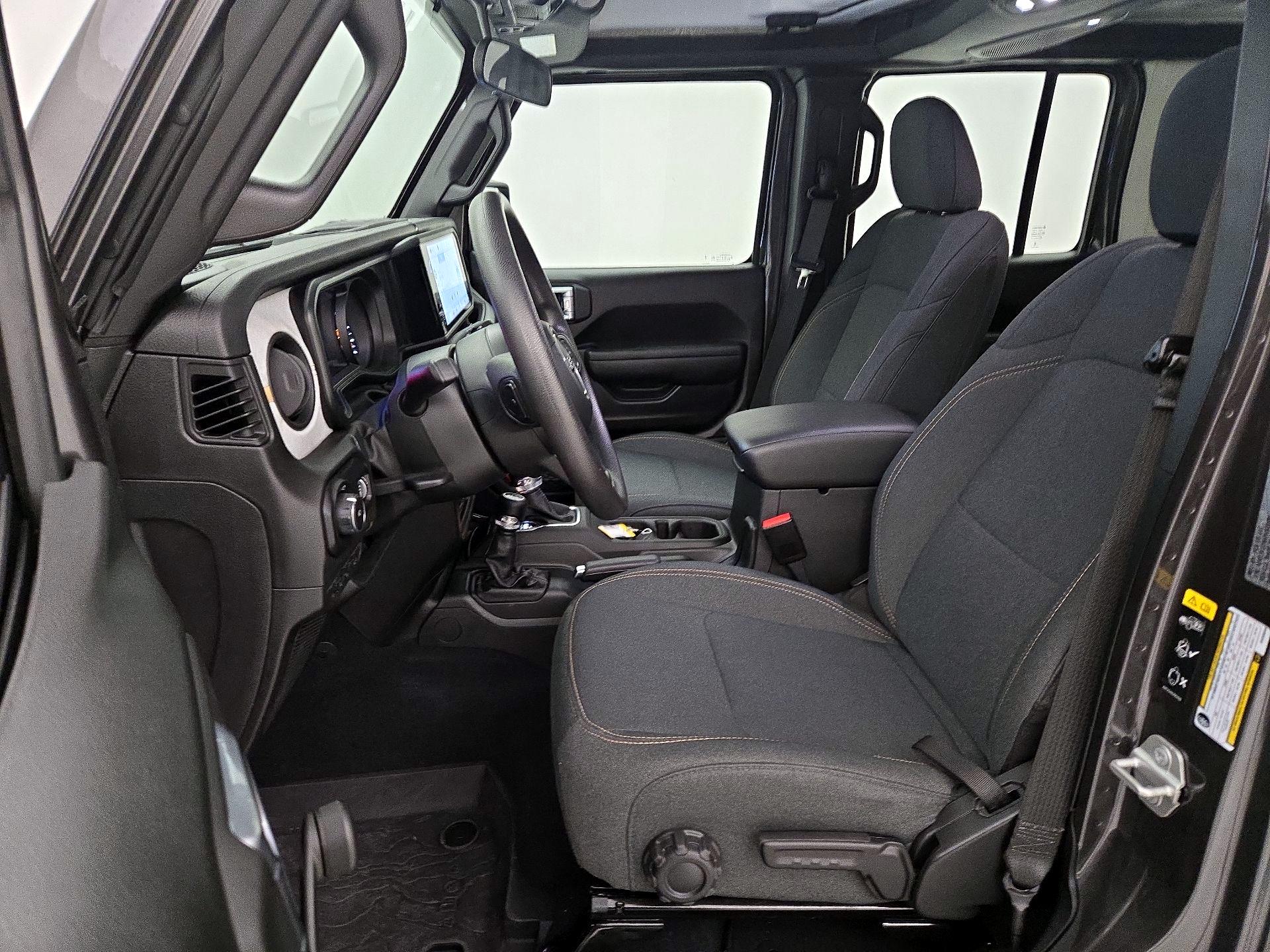 Thumbnail: 2024 Jeep Wrangler - 11