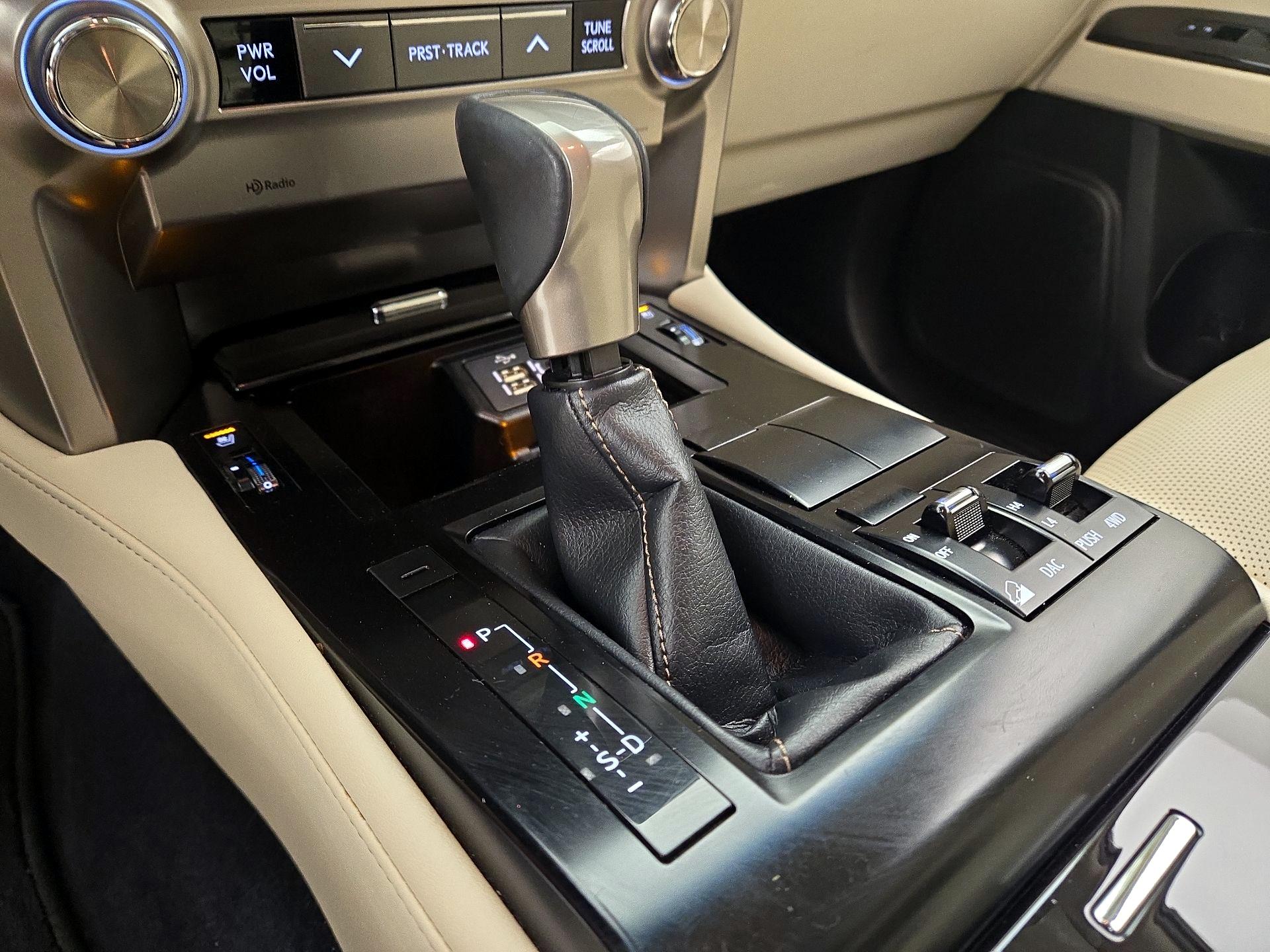 Thumbnail: 2021 Lexus GX - 17