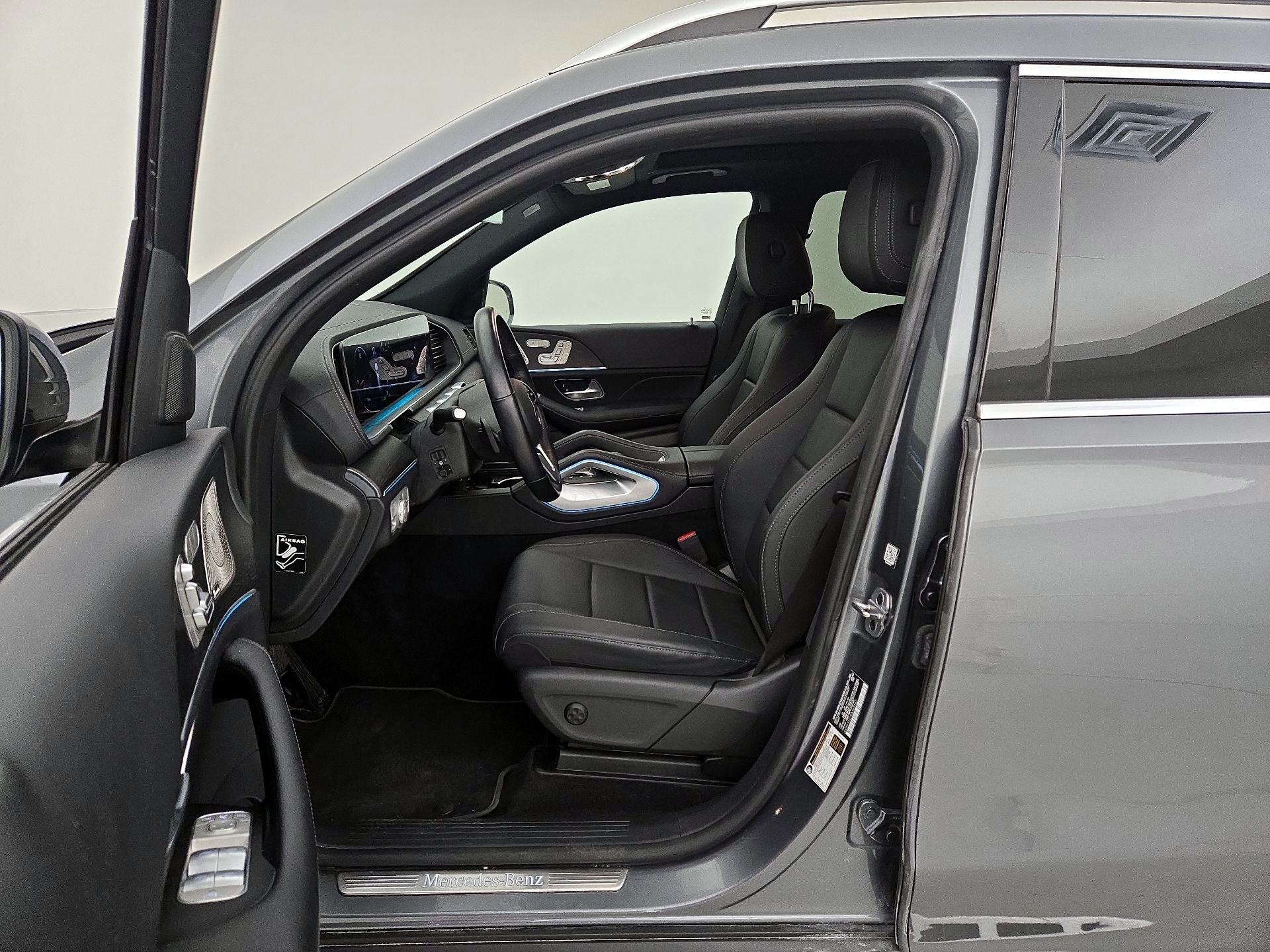 Thumbnail: 2023 Mercedes-Benz GLS - 11