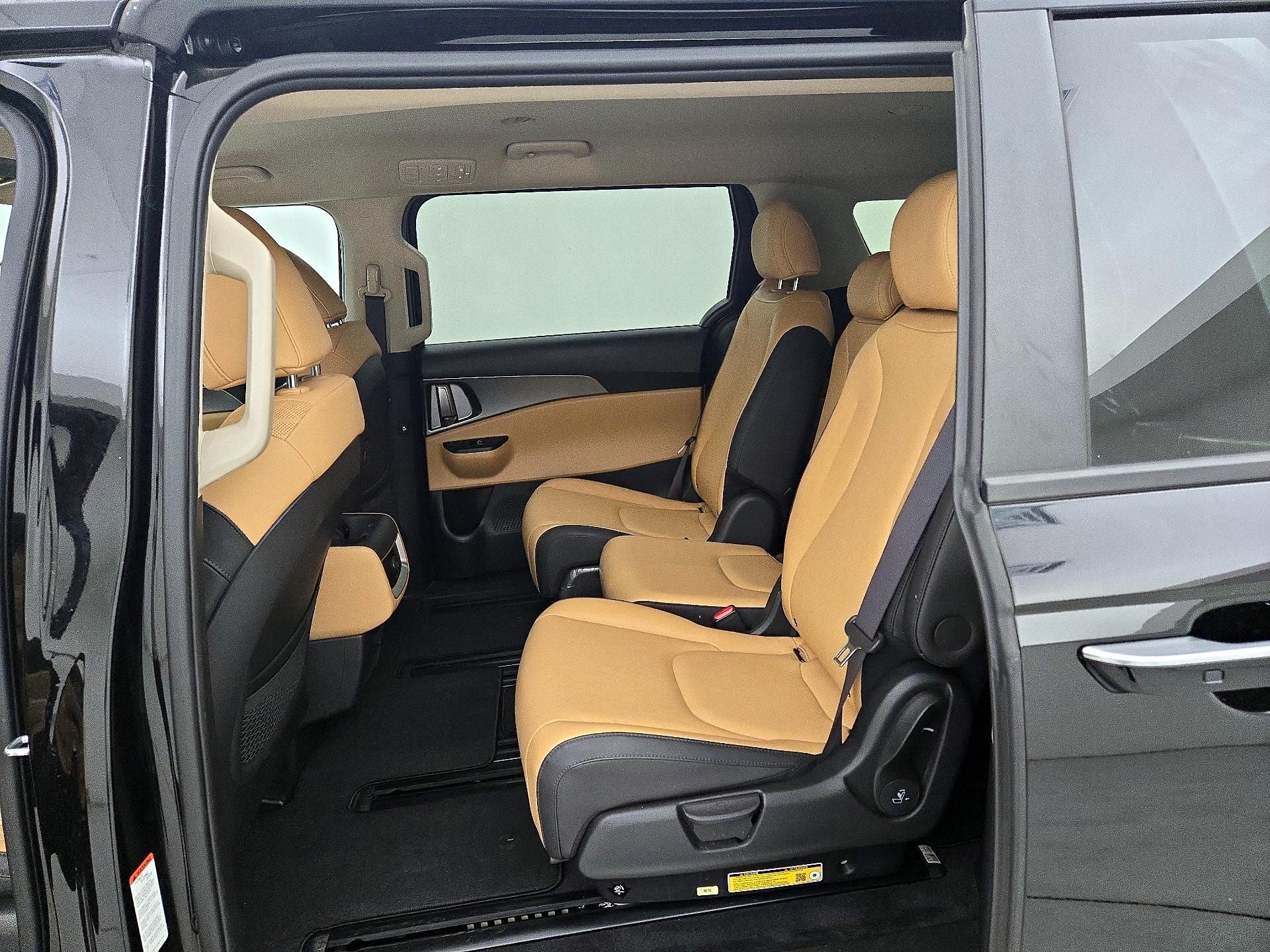 Thumbnail: 2024 Kia Carnival - 19