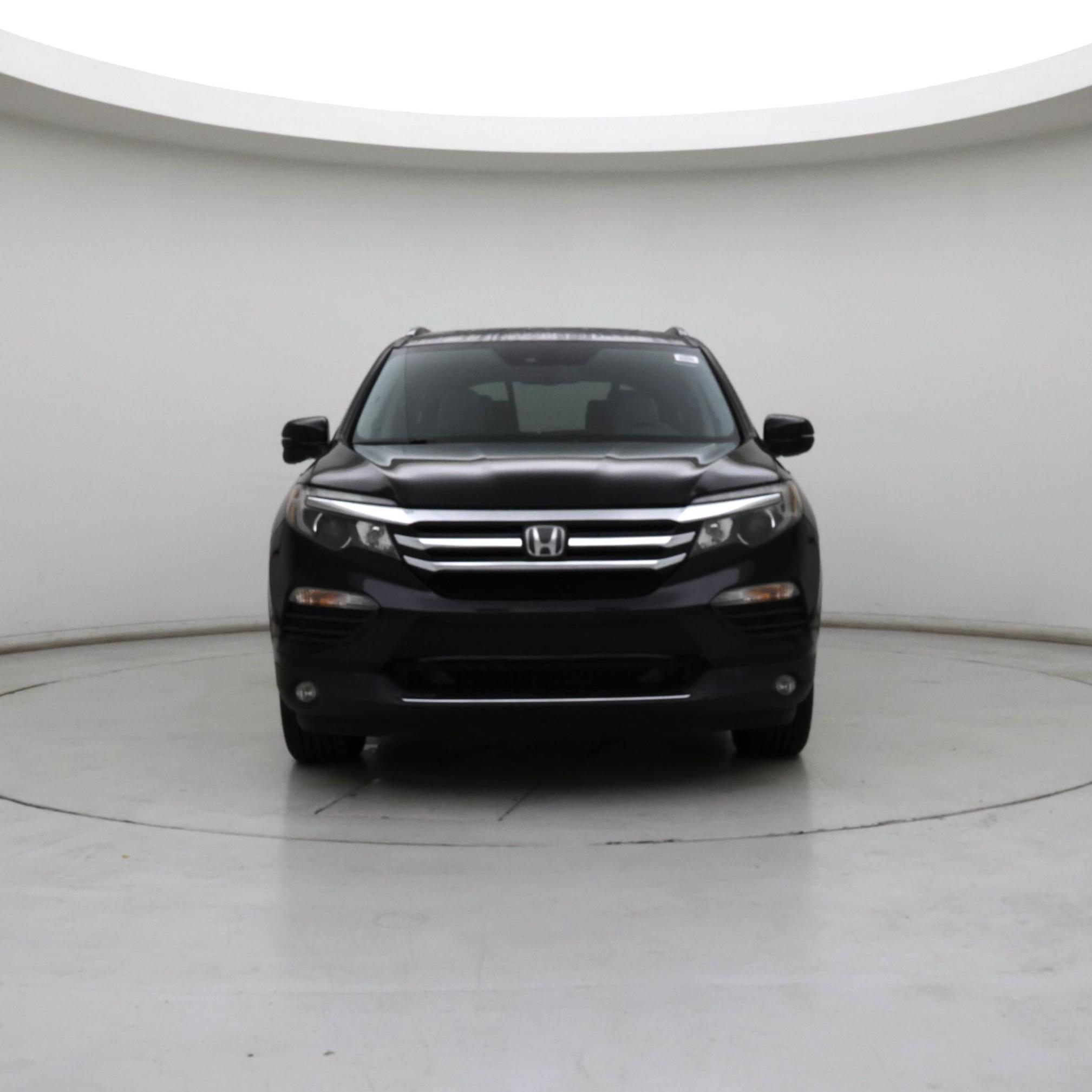 Thumbnail: 2017 Honda Pilot - 5