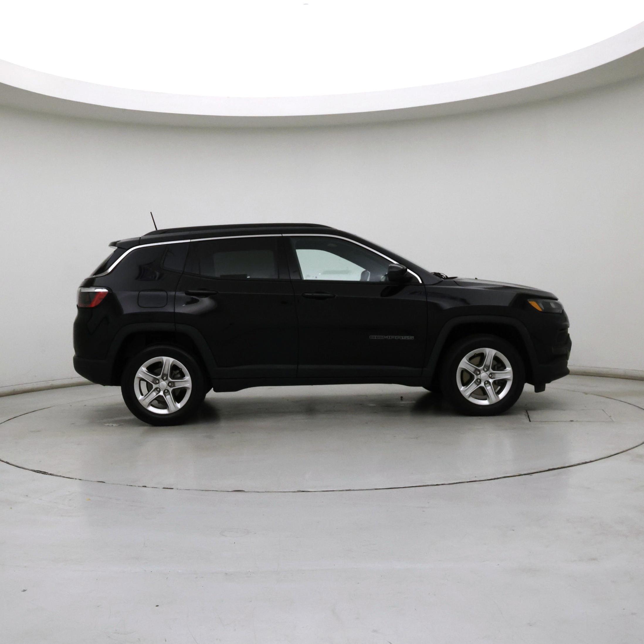 Thumbnail: 2023 Jeep Compass - 7