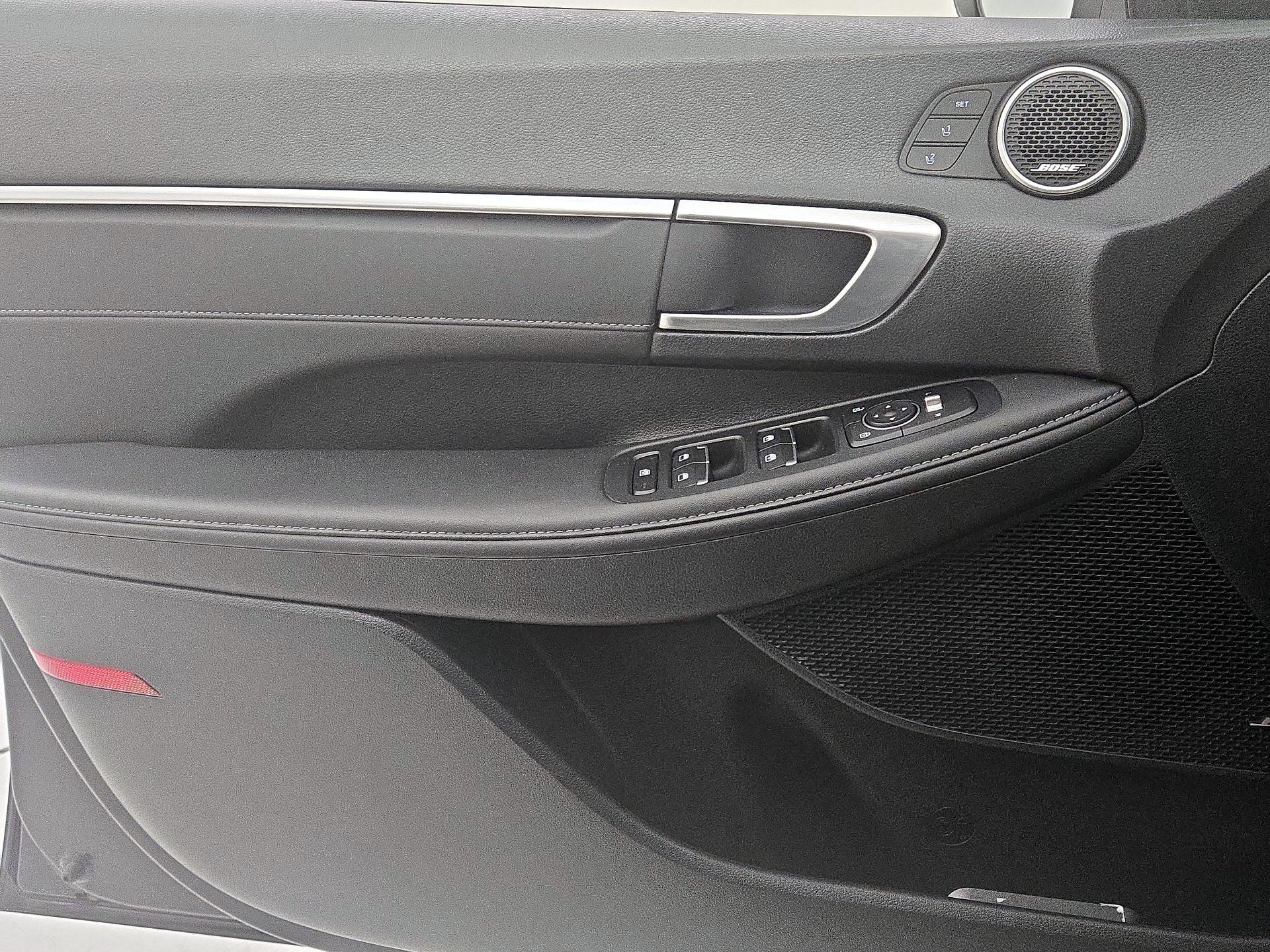 Thumbnail: 2022 Hyundai Sonata - 12
