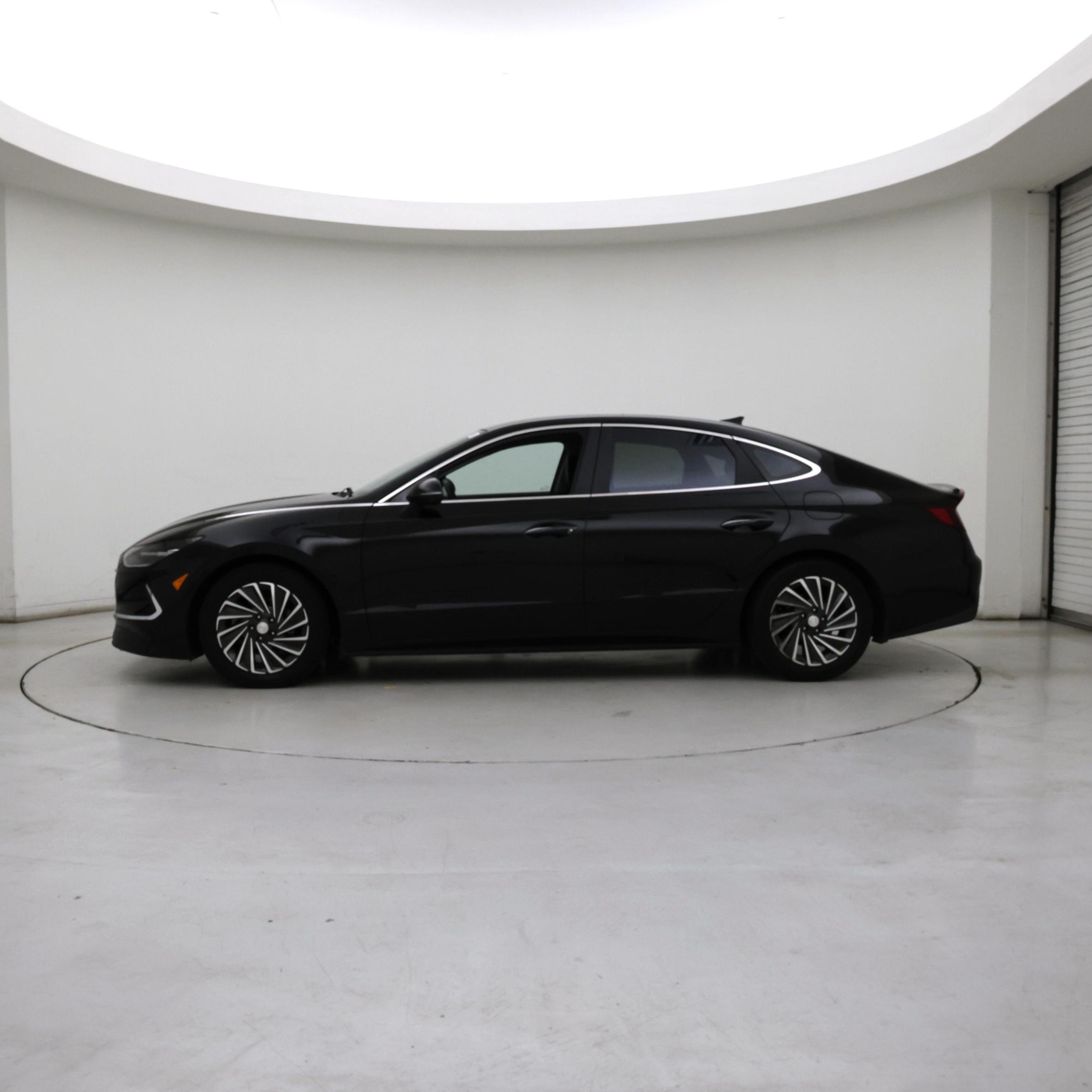 Thumbnail: 2022 Hyundai Sonata - 3
