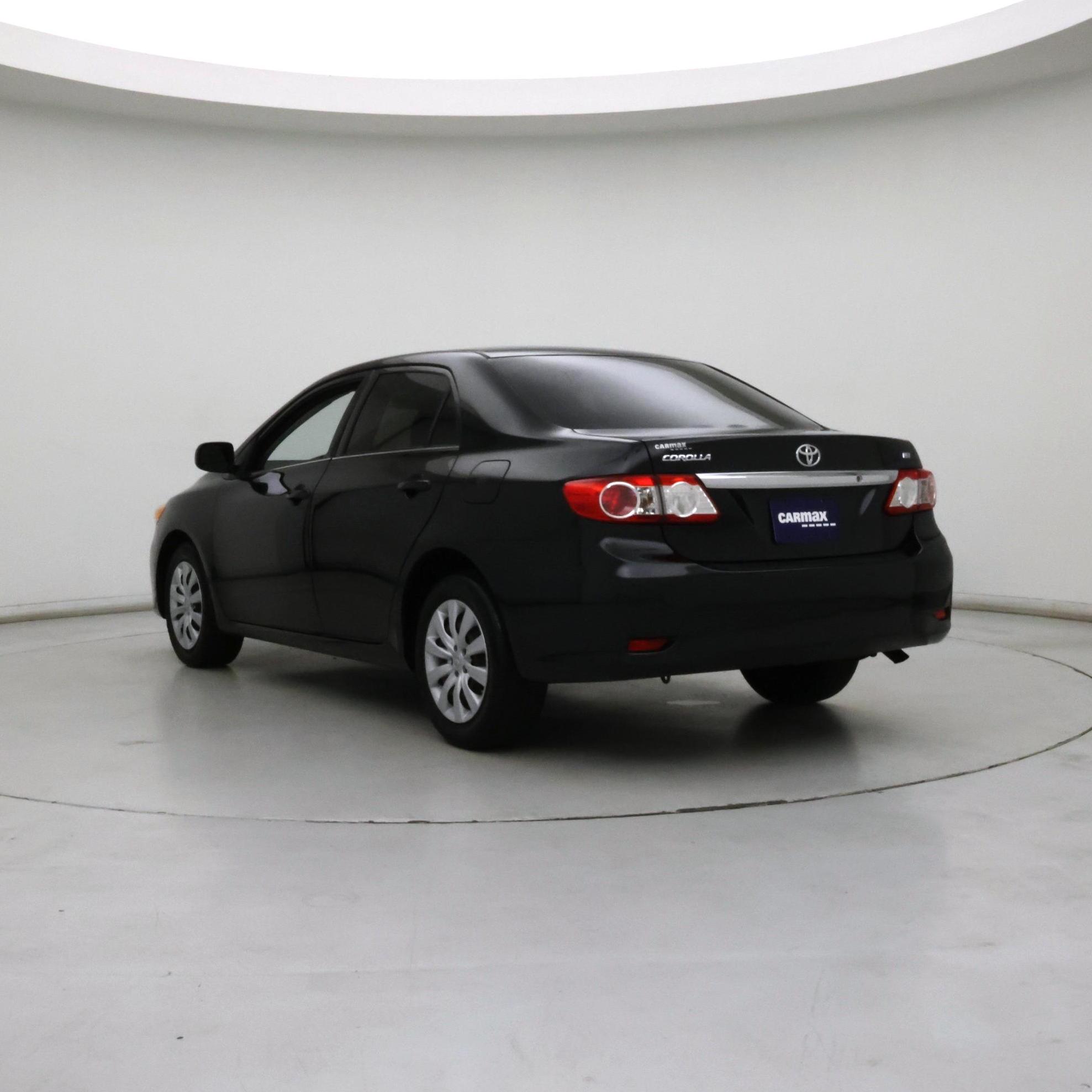 Thumbnail: 2013 Toyota Corolla - 2