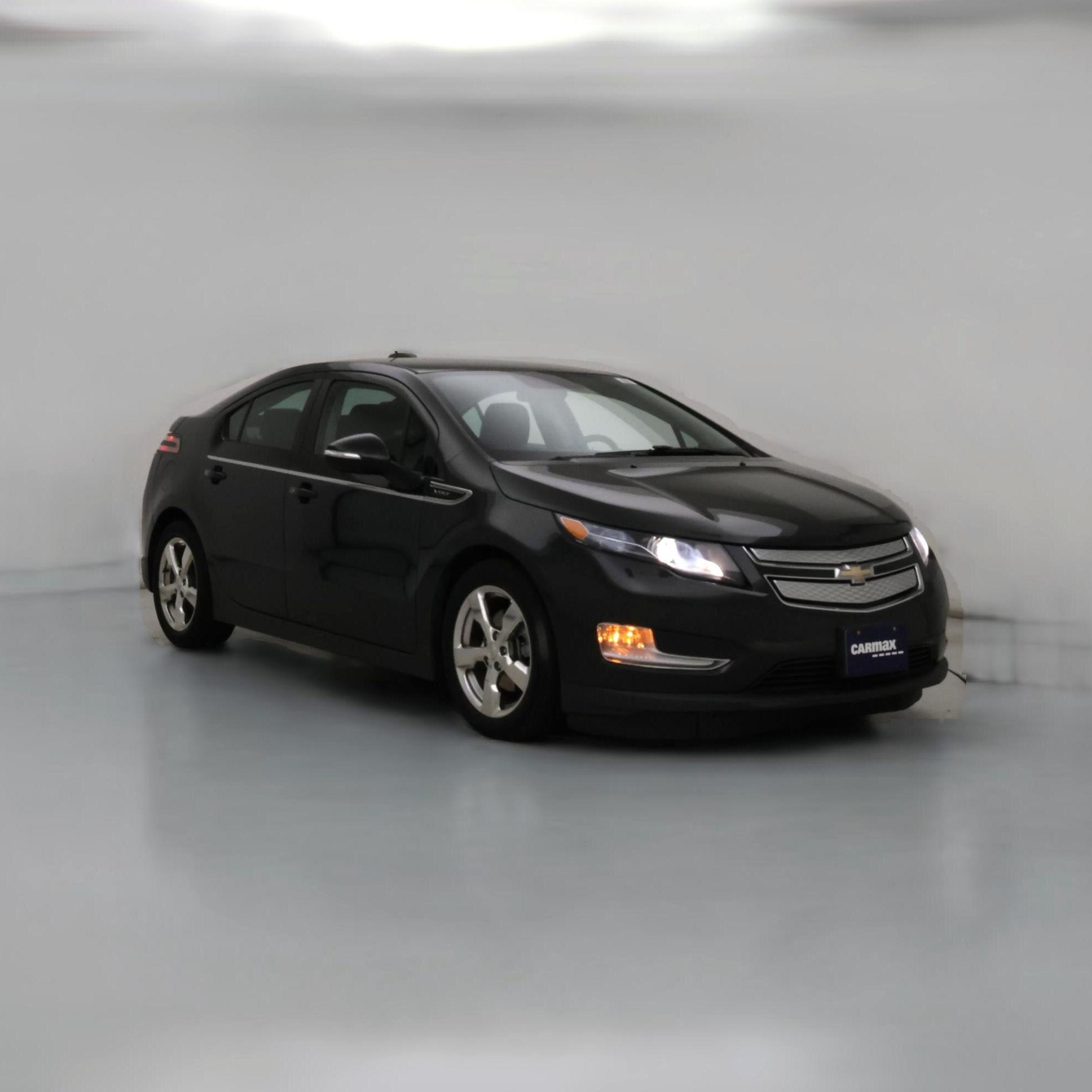 Thumbnail: 2015 Chevrolet Volt - 1