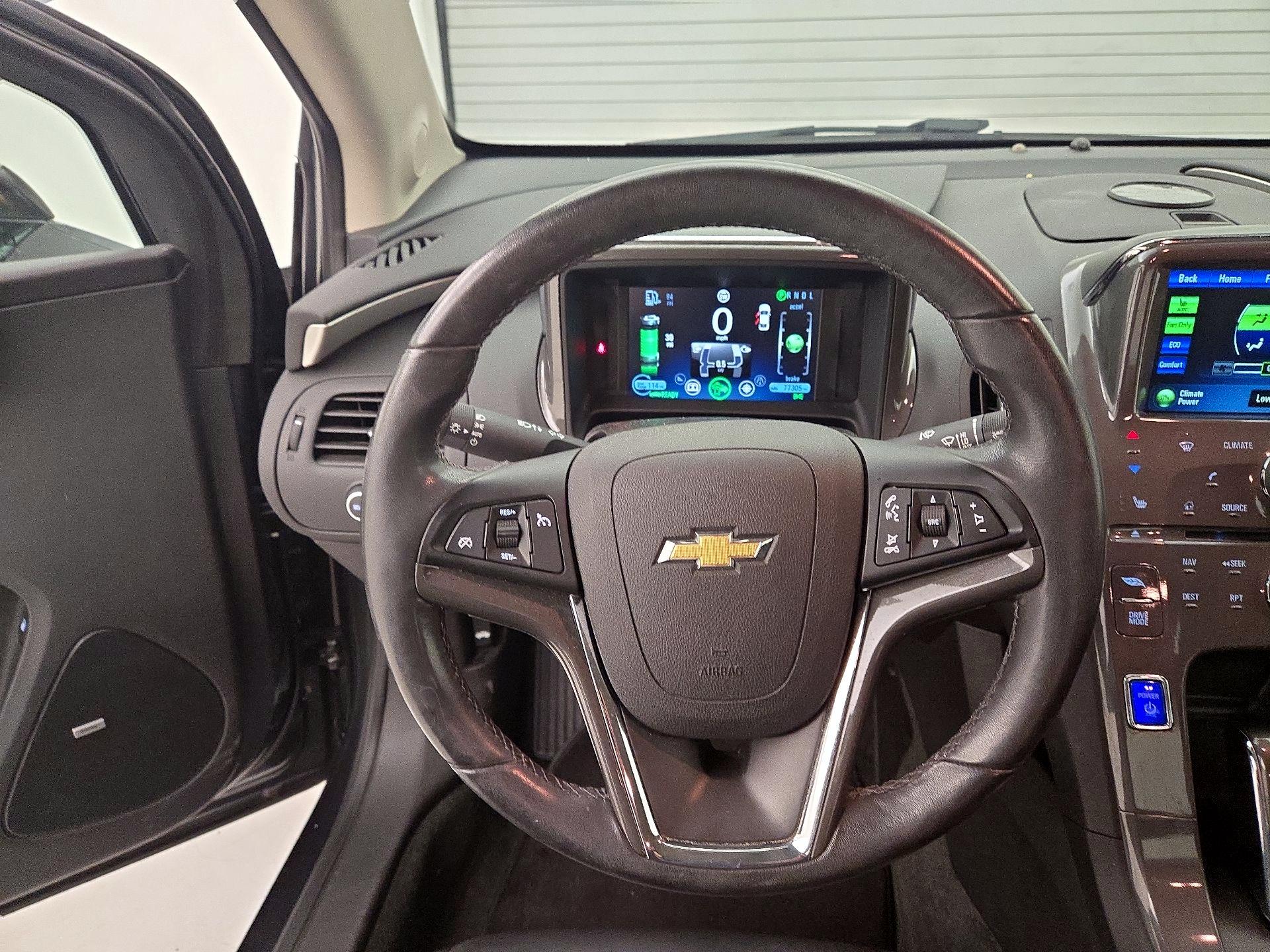 Thumbnail: 2015 Chevrolet Volt - 10