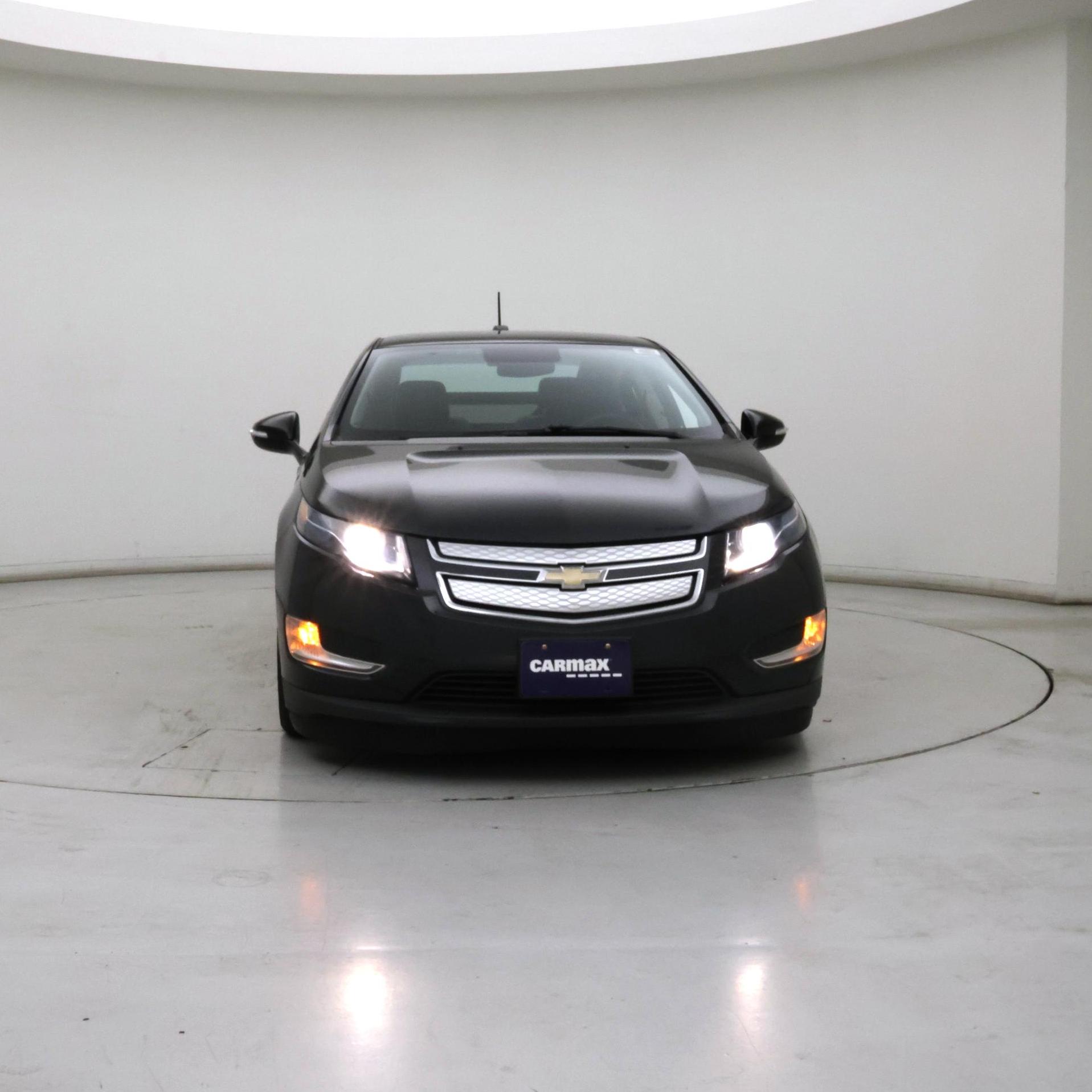 Thumbnail: 2015 Chevrolet Volt - 5