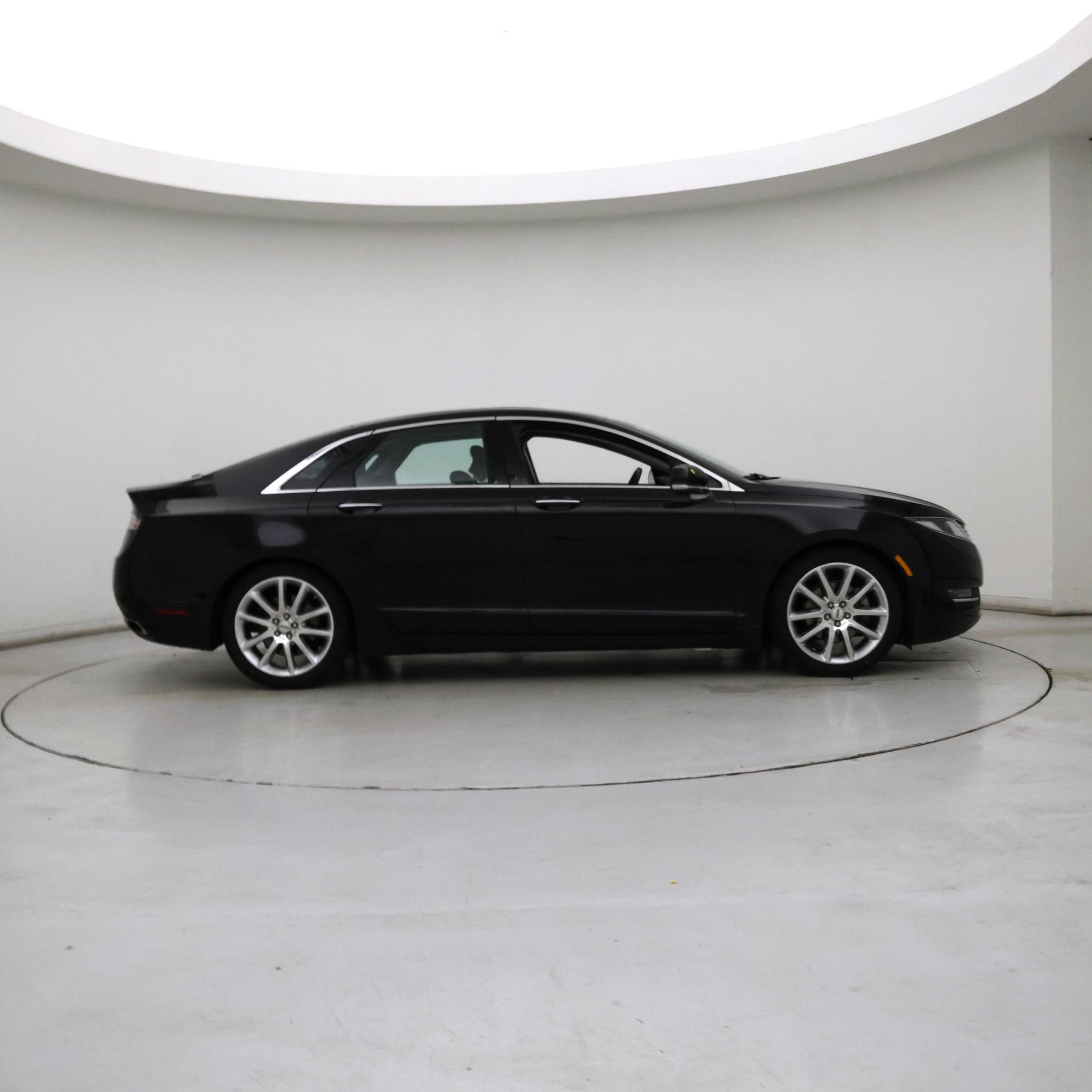 Thumbnail: 2016 Lincoln MKZ - 7