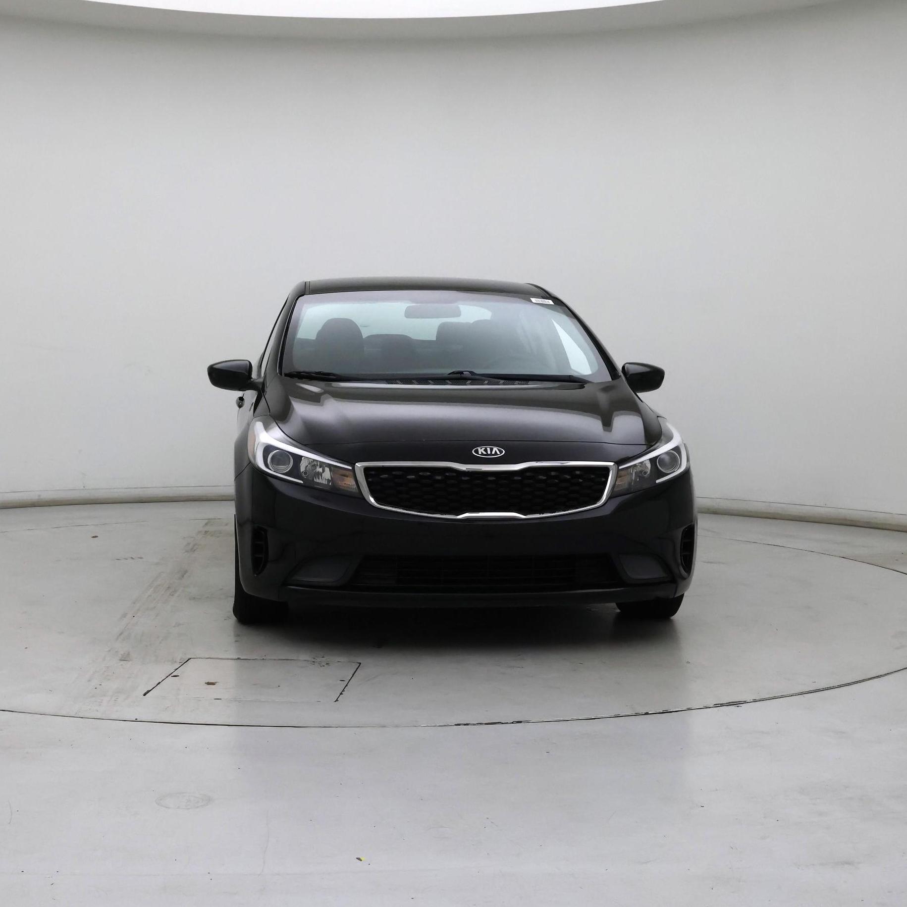 Thumbnail: 2017 Kia Forte - 5