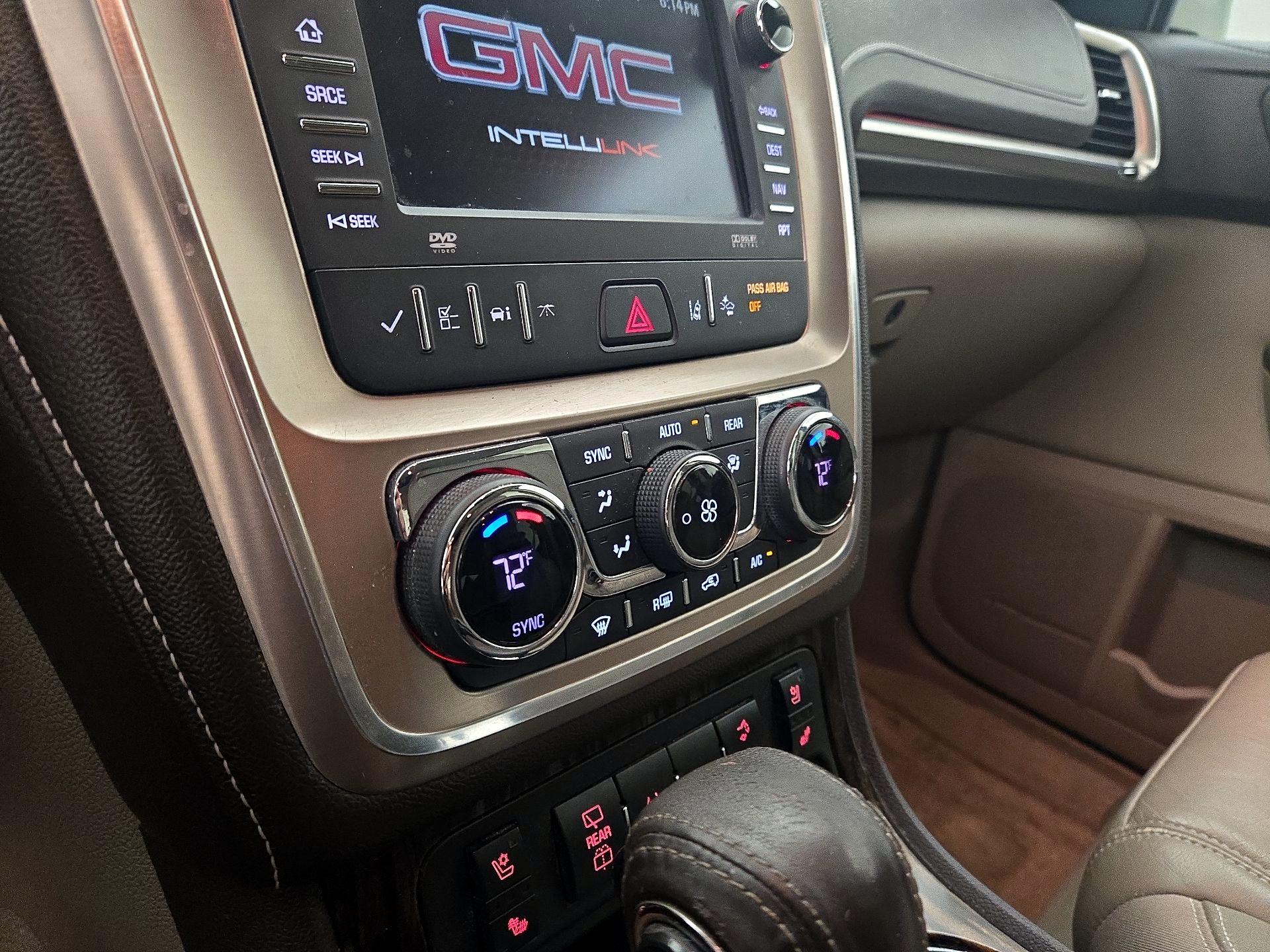 Thumbnail: 2015 GMC Acadia - 16