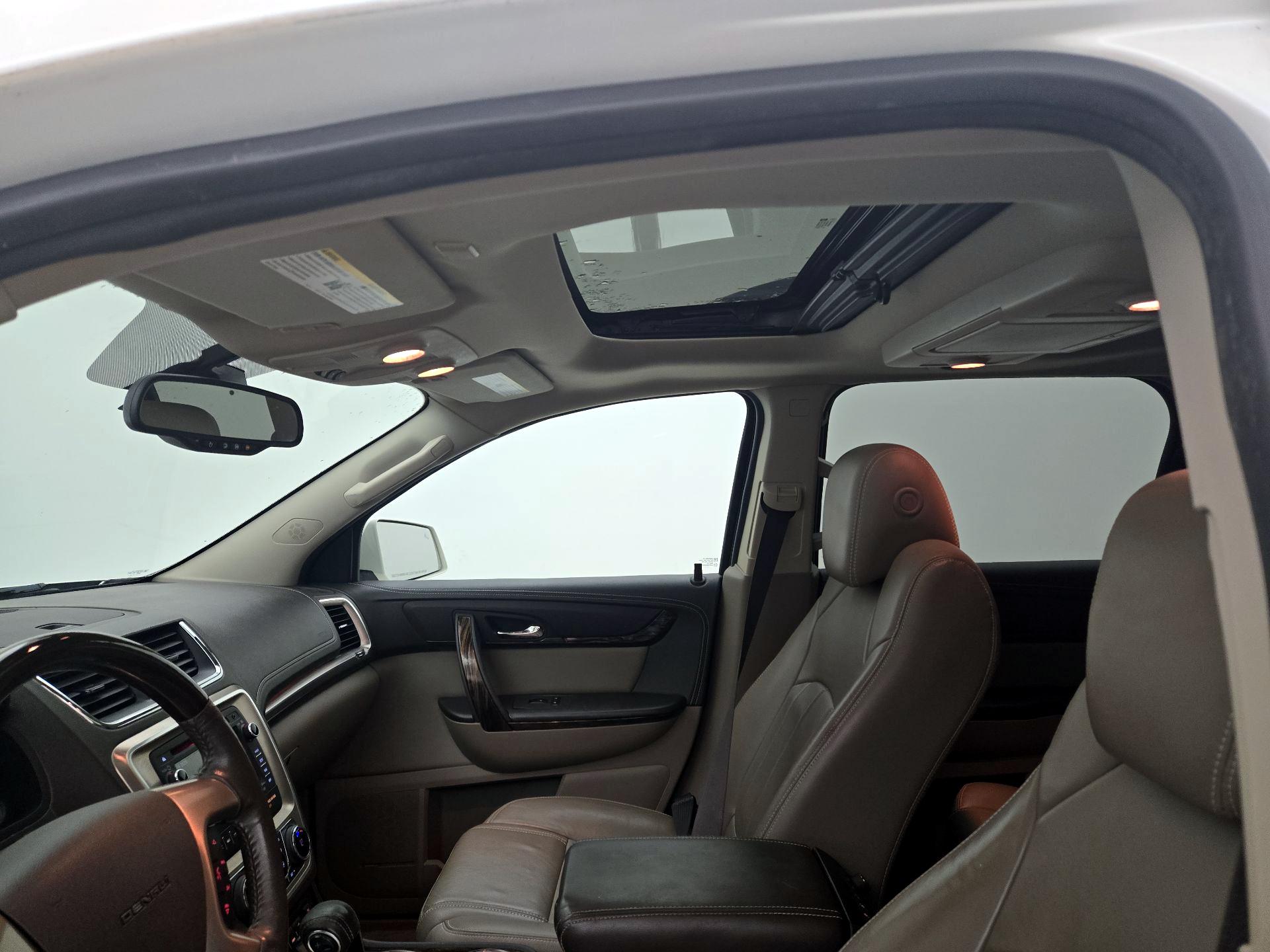 Thumbnail: 2015 GMC Acadia - 18