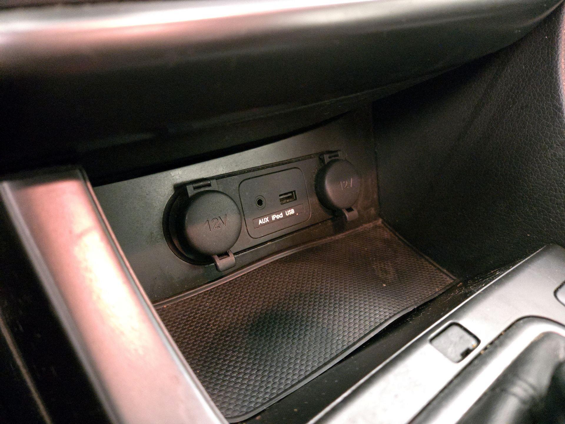 Thumbnail: 2013 Kia Optima - 17