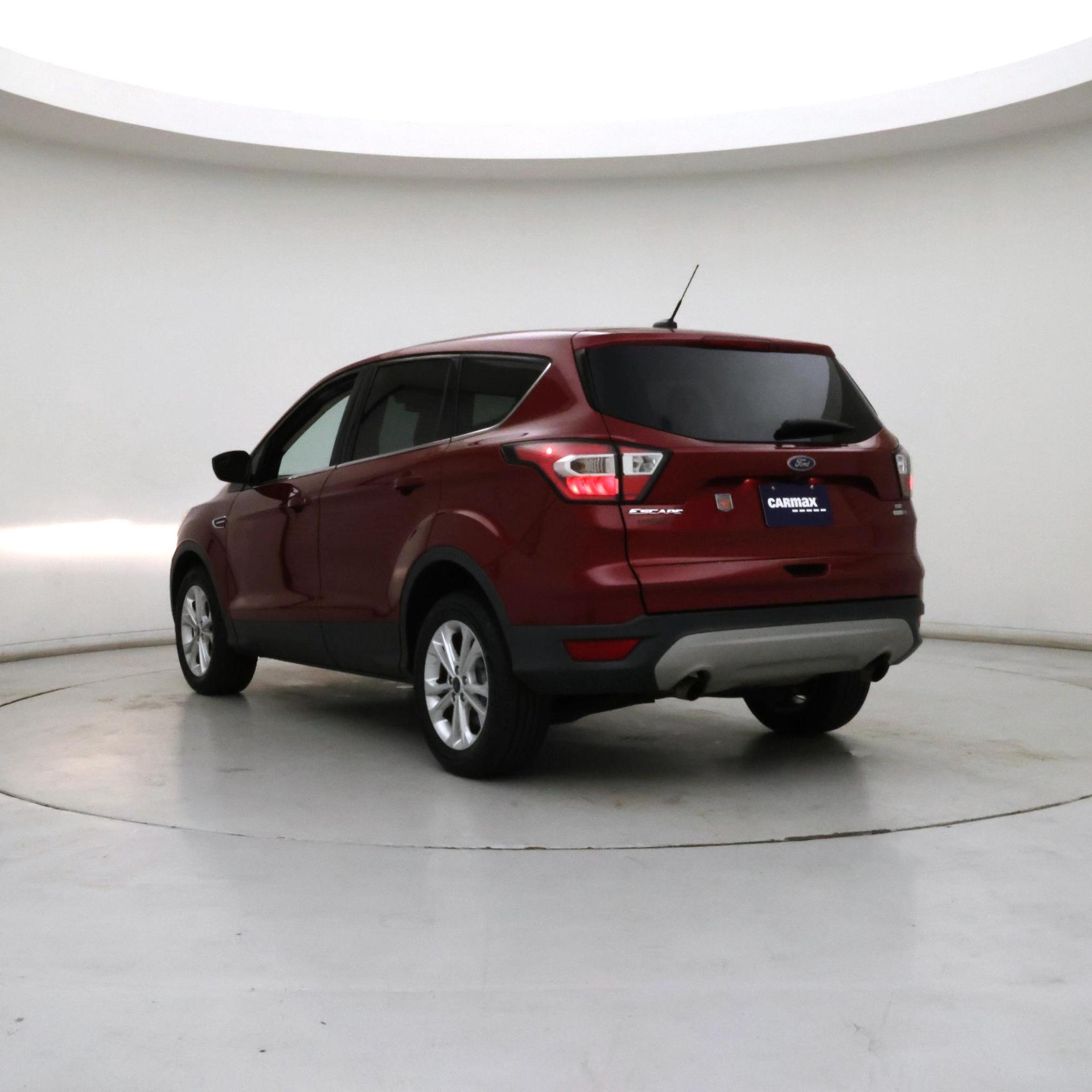 Thumbnail: 2017 Ford Escape - 2