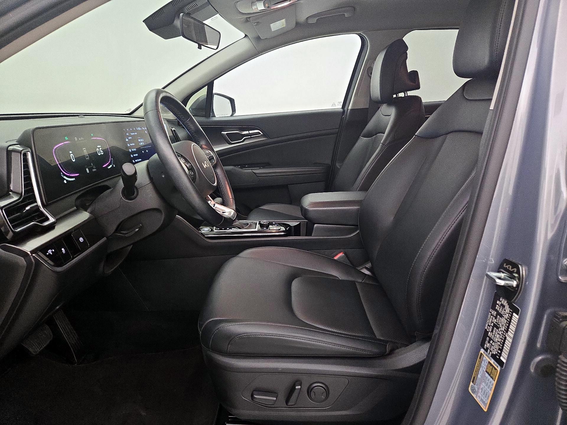 Thumbnail: 2023 Kia Sportage - 11