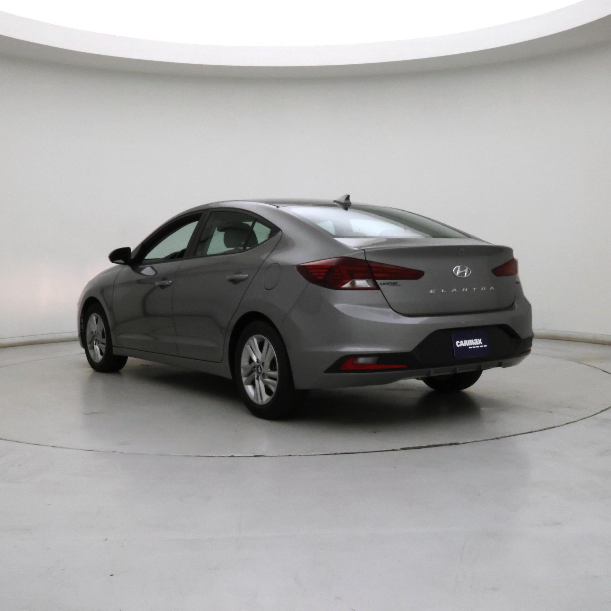 Thumbnail: 2020 Hyundai Elantra - 2