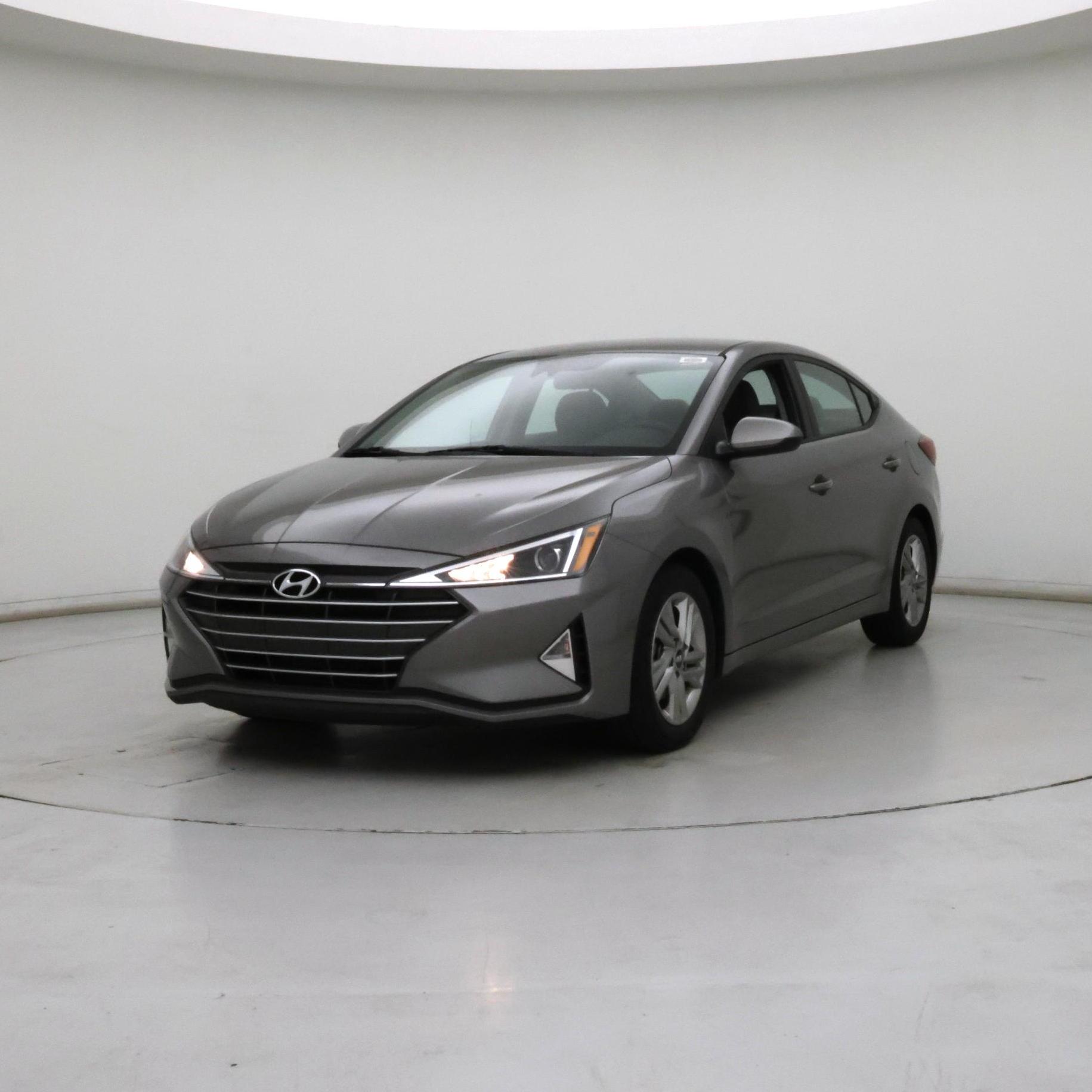 Thumbnail: 2020 Hyundai Elantra - 4