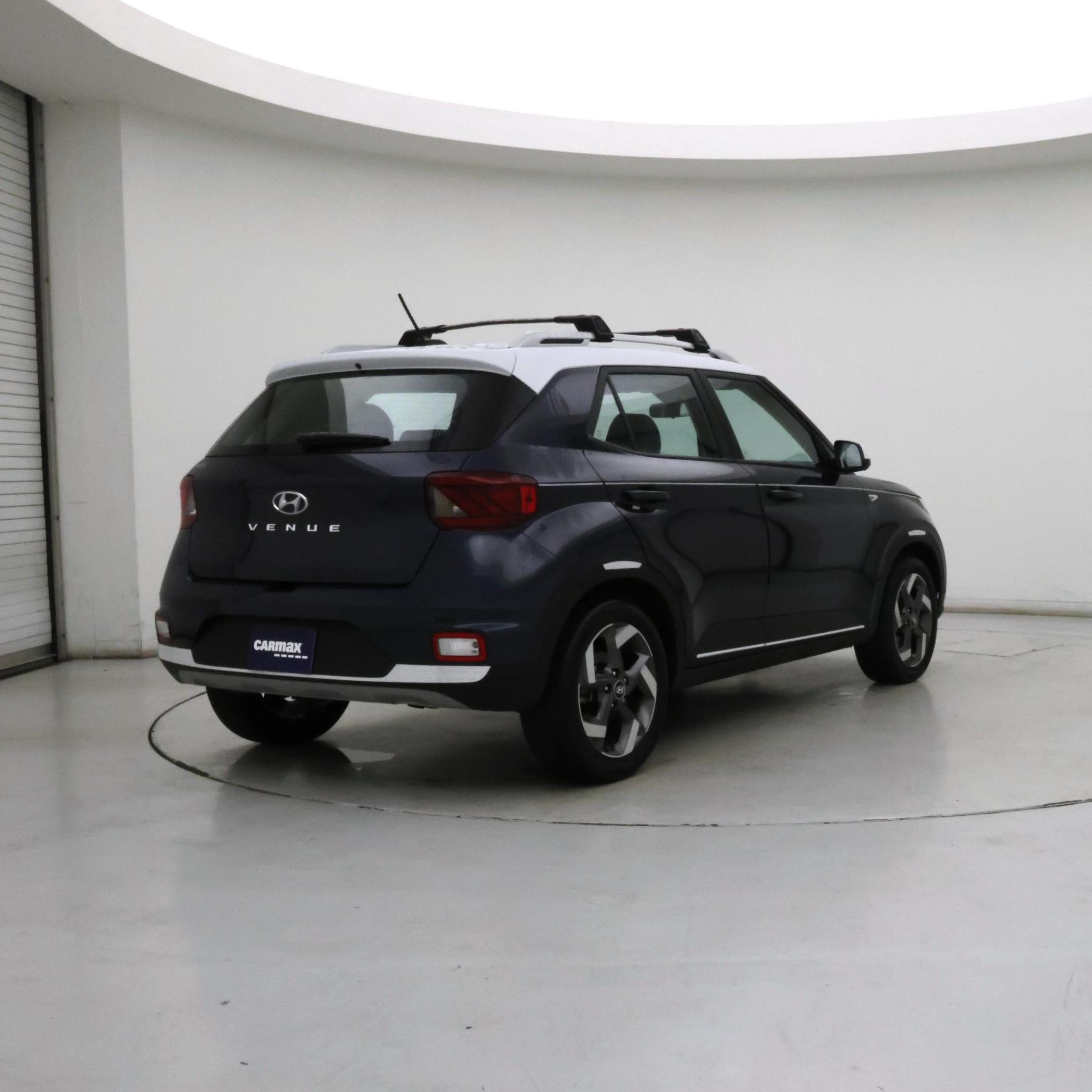 Thumbnail: 2024 Hyundai Venue - 8