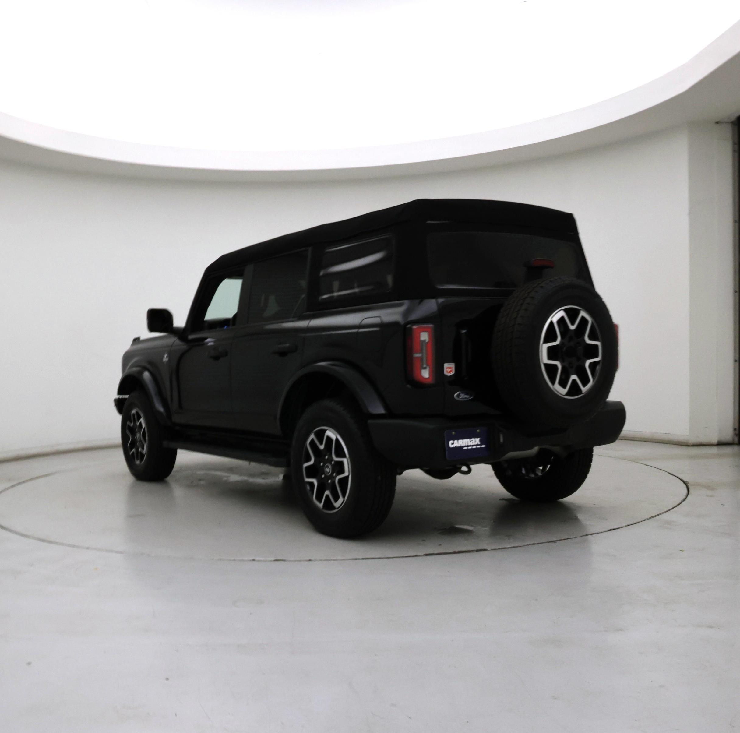 Thumbnail: 2023 Ford Bronco - 2