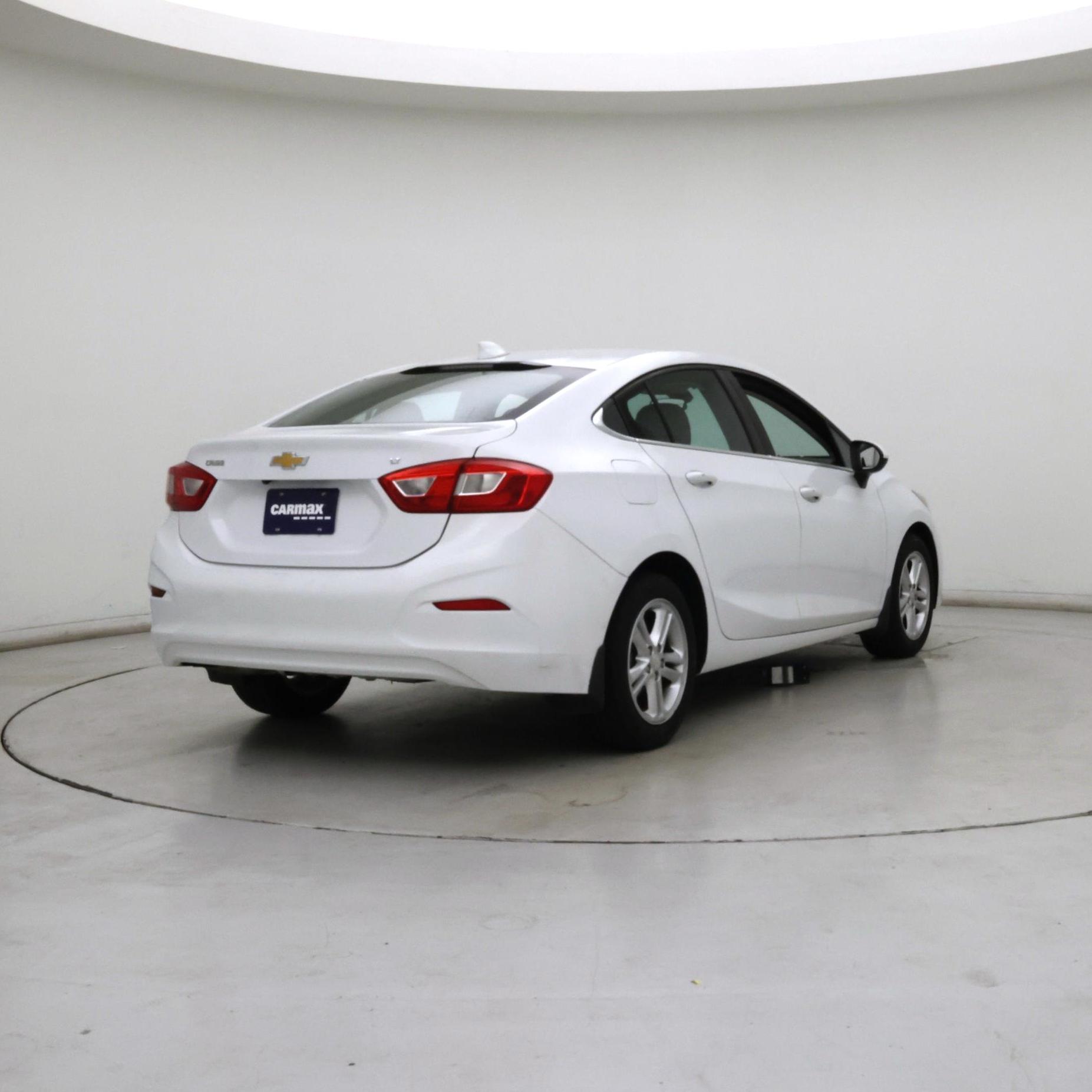 Thumbnail: 2016 Chevrolet Cruze - 8