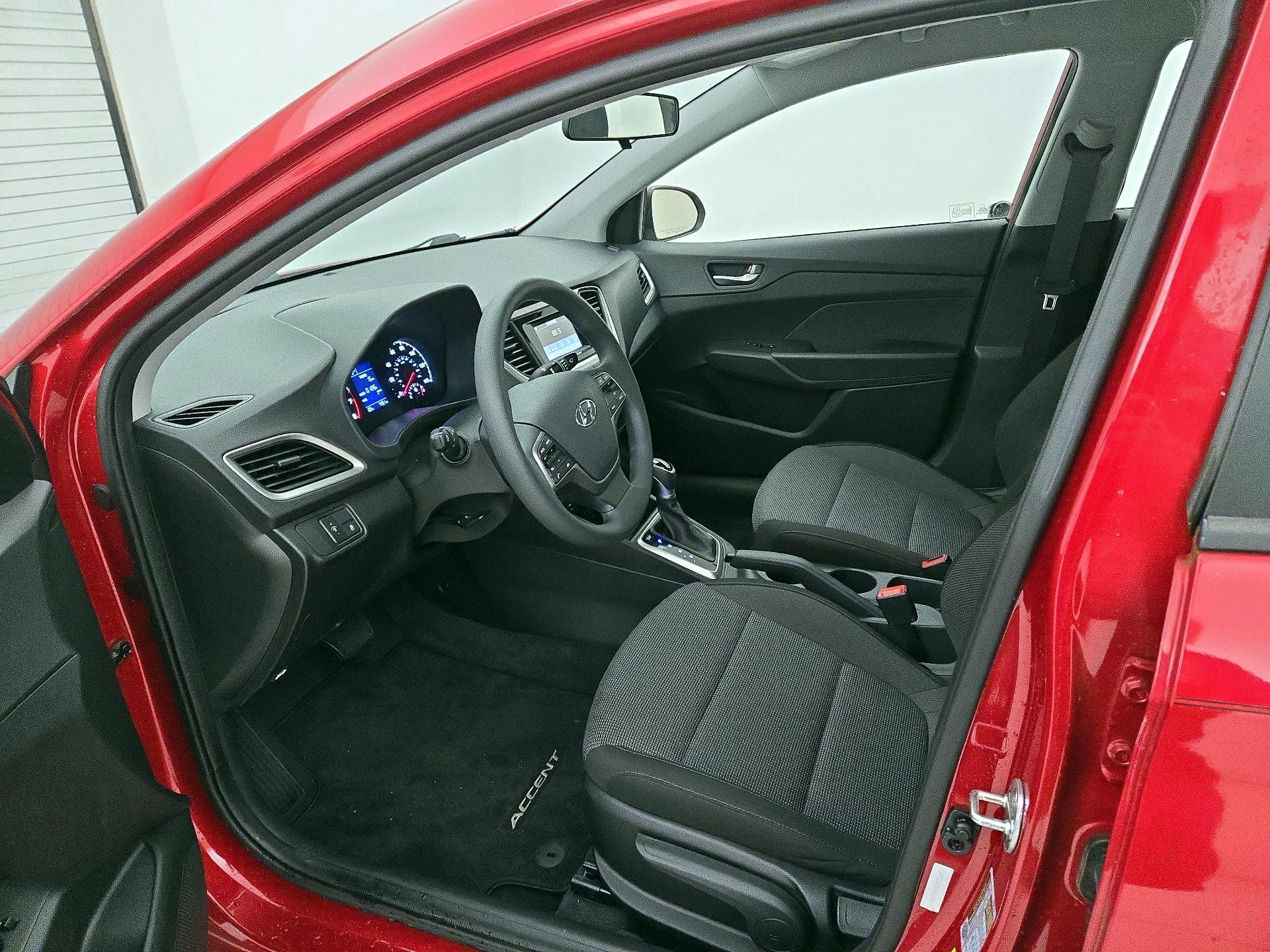 Thumbnail: 2019 Hyundai Accent - 11