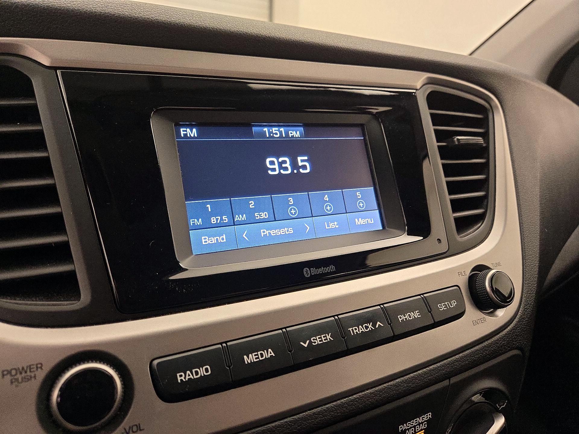 Thumbnail: 2019 Hyundai Accent - 15
