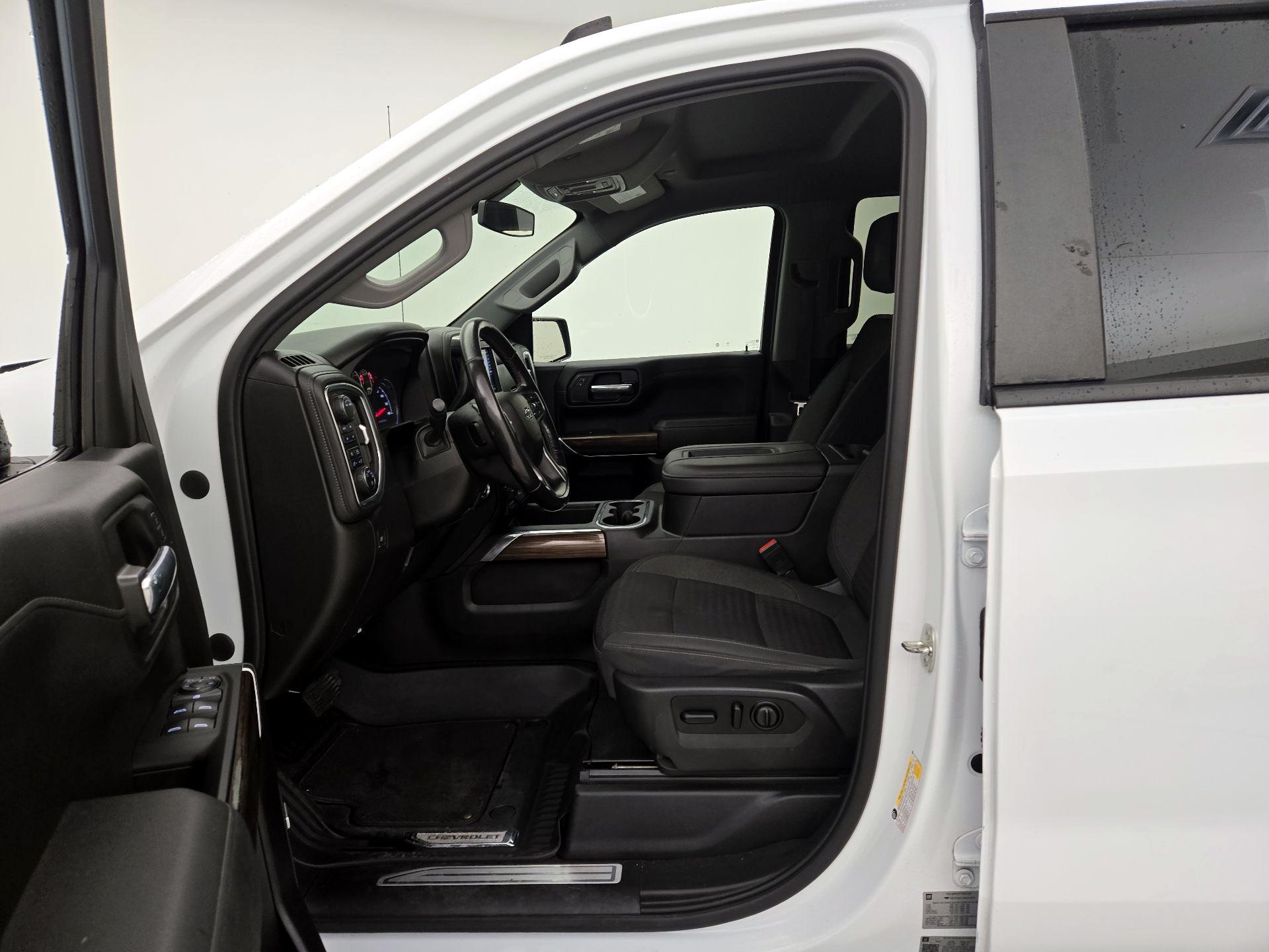 Thumbnail: 2021 Chevrolet Silverado 1500 - 11