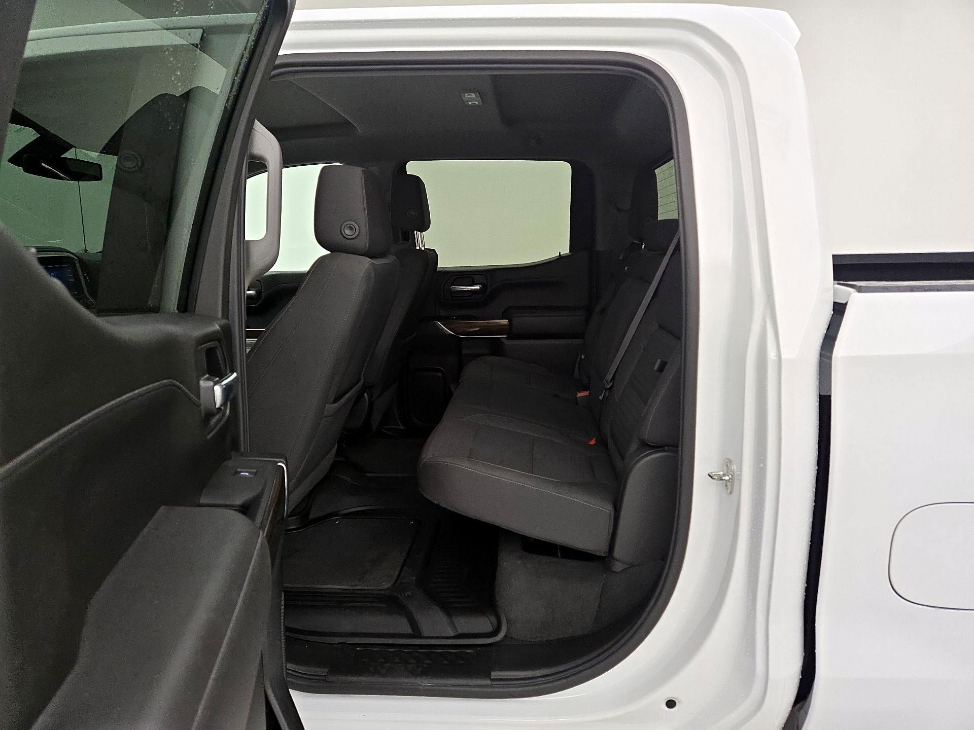 Thumbnail: 2021 Chevrolet Silverado 1500 - 17