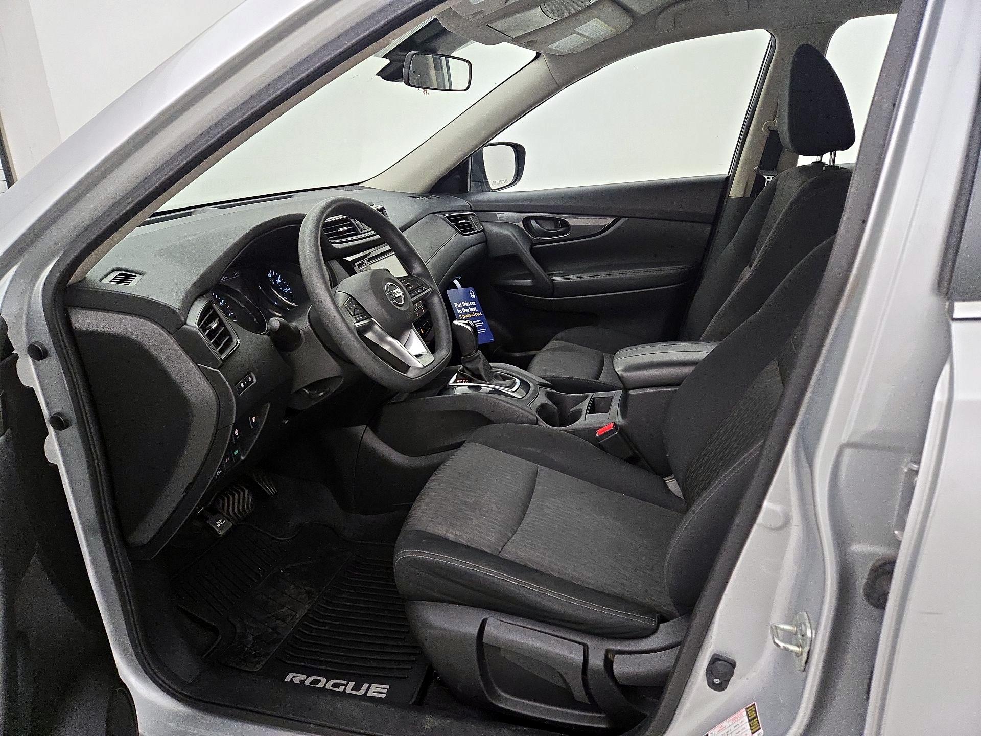 Thumbnail: 2020 Nissan Rogue - 11