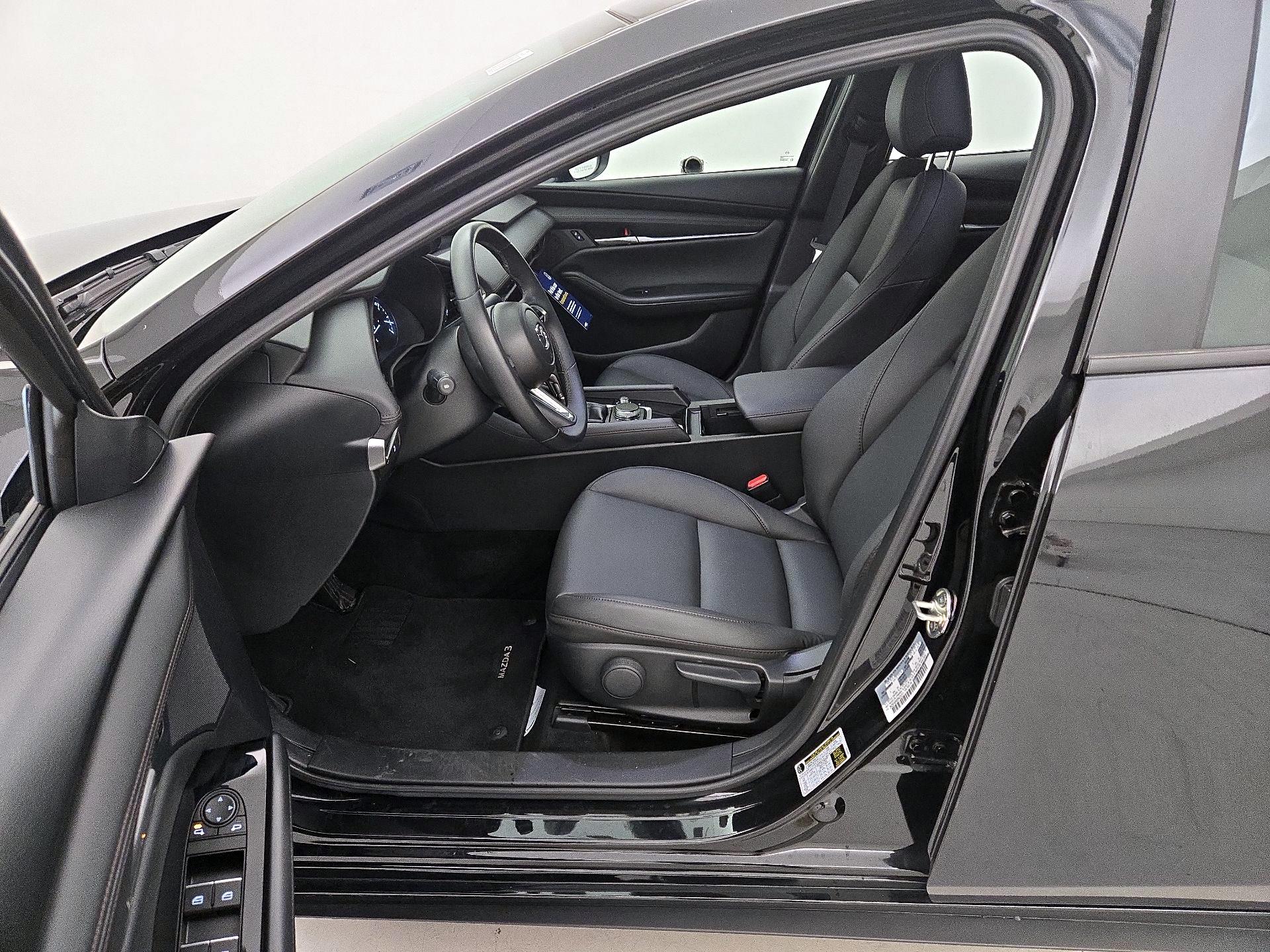 Thumbnail: 2024 Mazda Mazda3 - 11