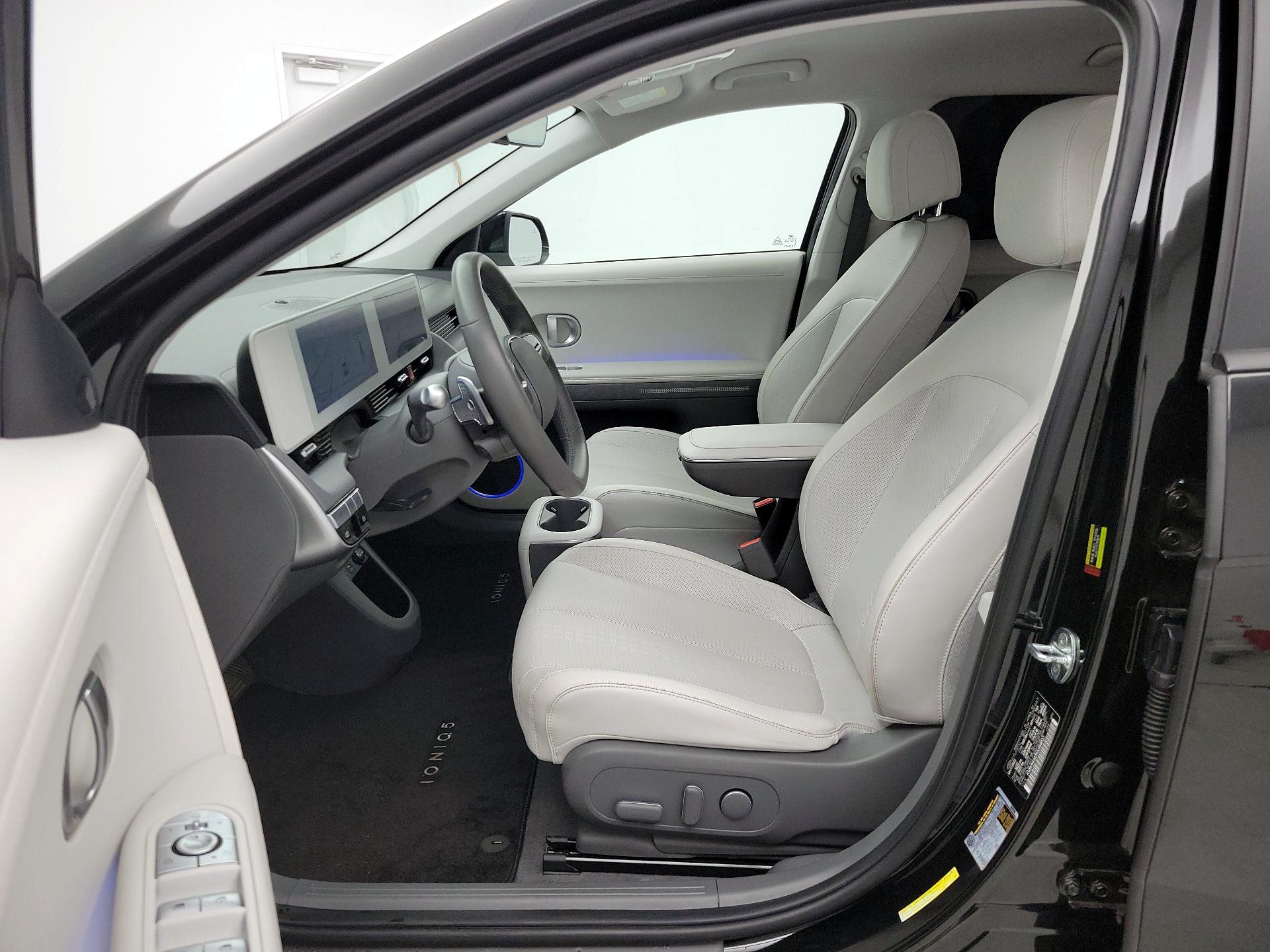 Thumbnail: 2022 Hyundai Ioniq 5 - 11