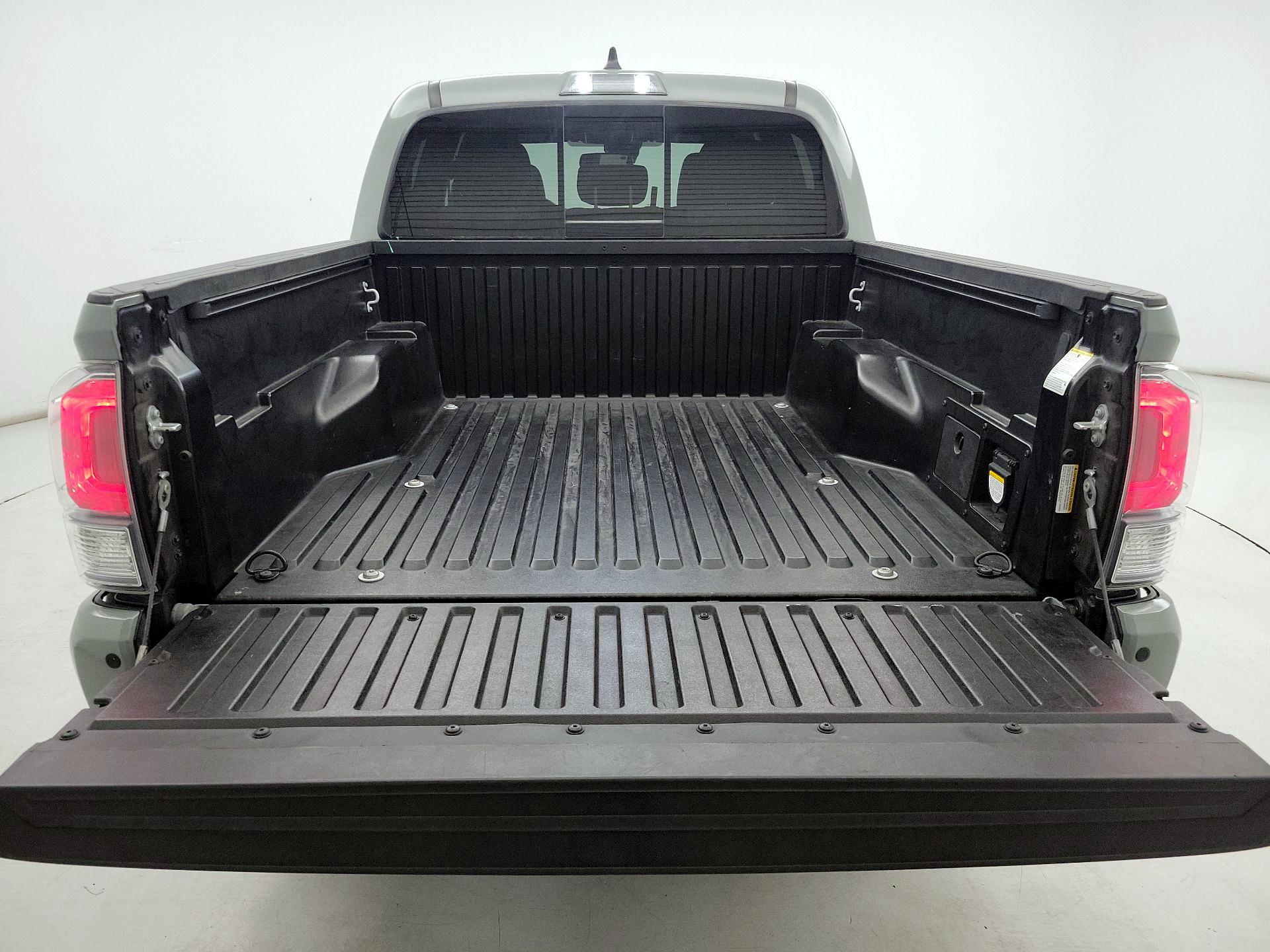 Thumbnail: 2023 Toyota Tacoma - 20