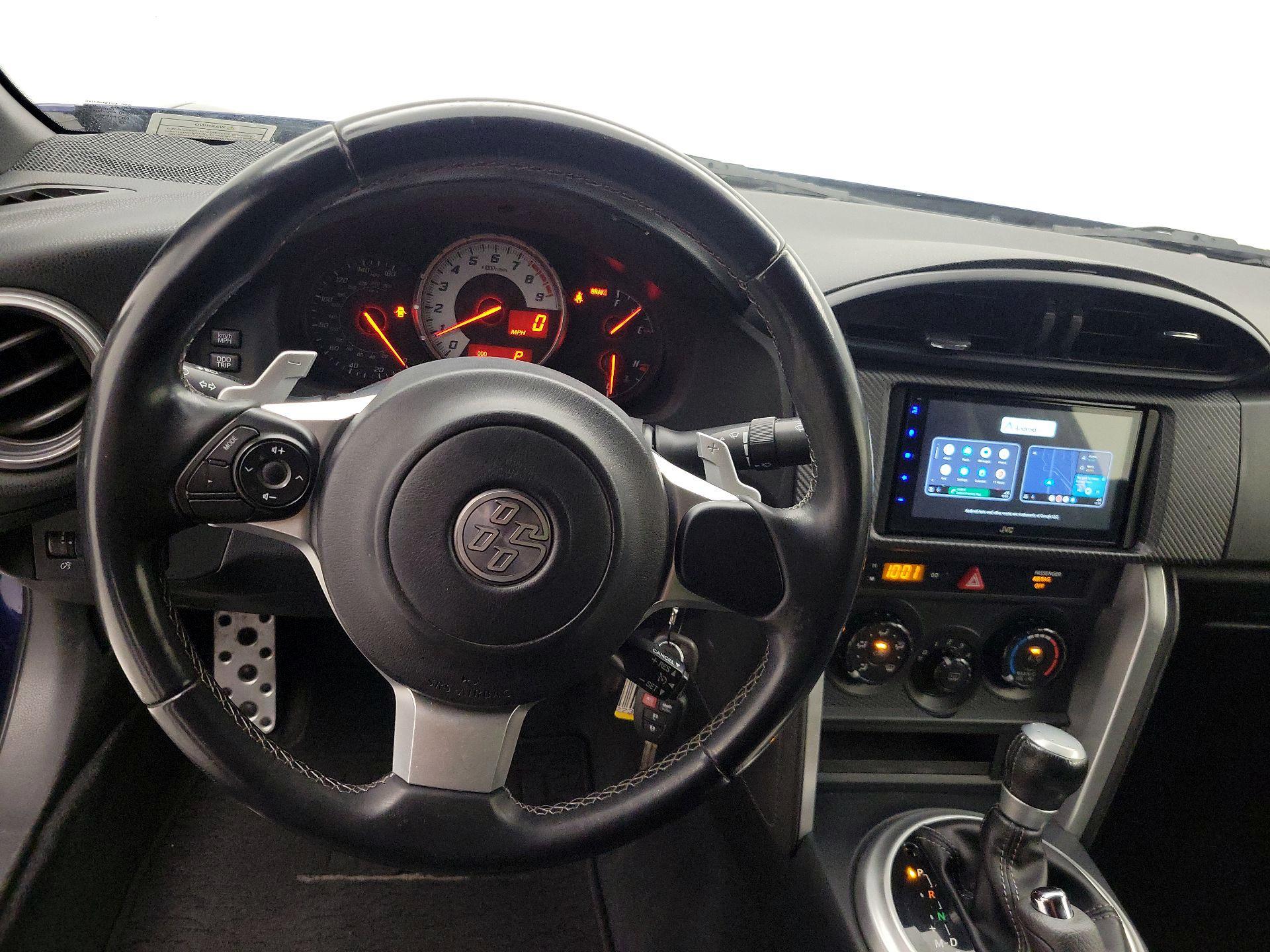 Thumbnail: 2017 Toyota 86 - 10