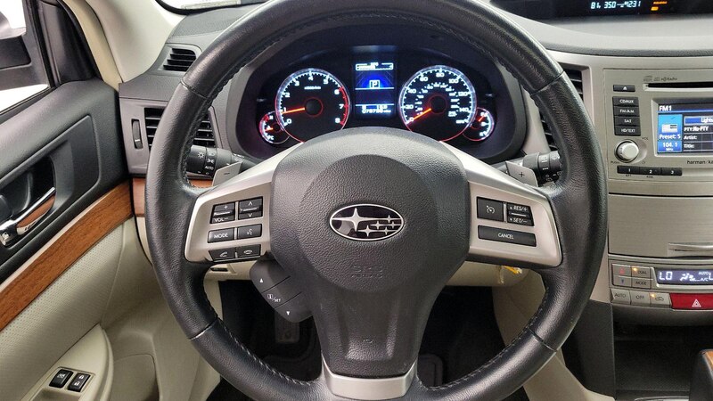 2014 Subaru Outback 2.5i Limited 10