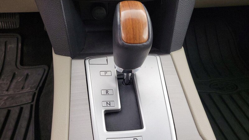 2014 Subaru Outback 2.5i Limited 17