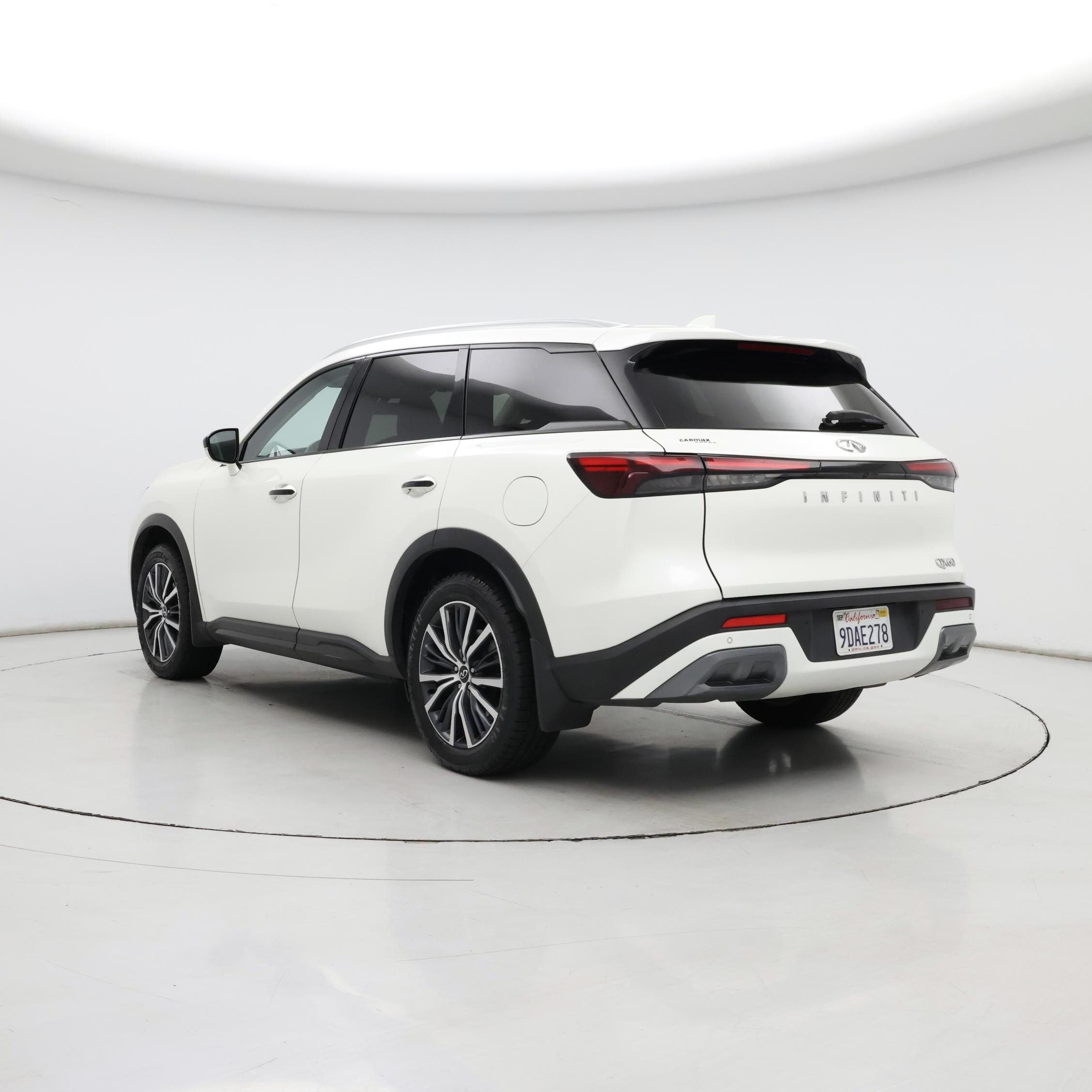 Thumbnail: 2023 INFINITI QX60 - 2