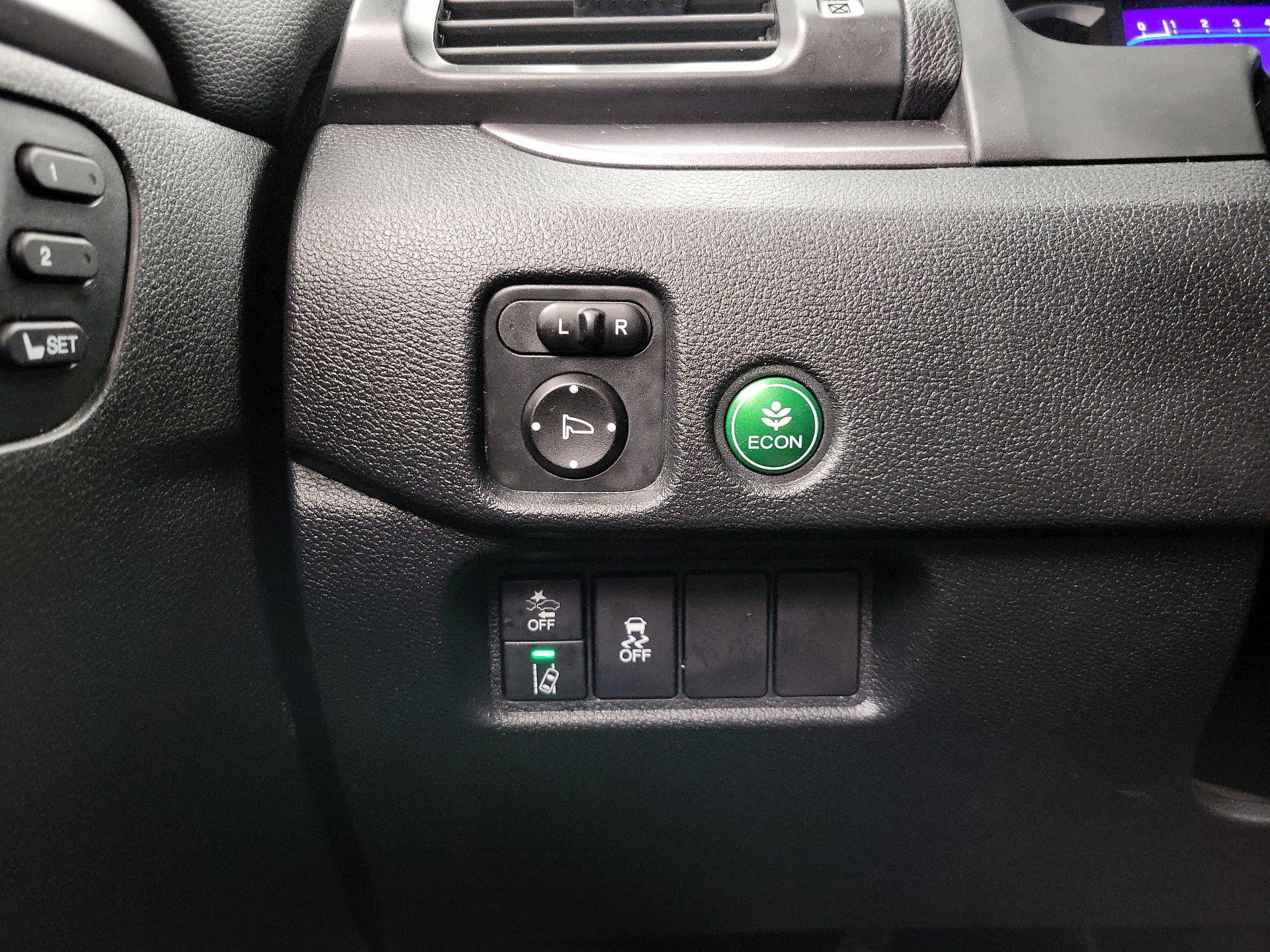 Thumbnail: 2020 Honda Passport - 13