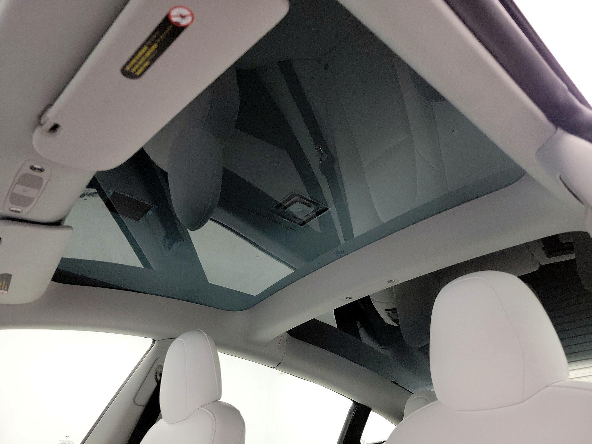 Thumbnail: 2021 Tesla Model 3 - 20