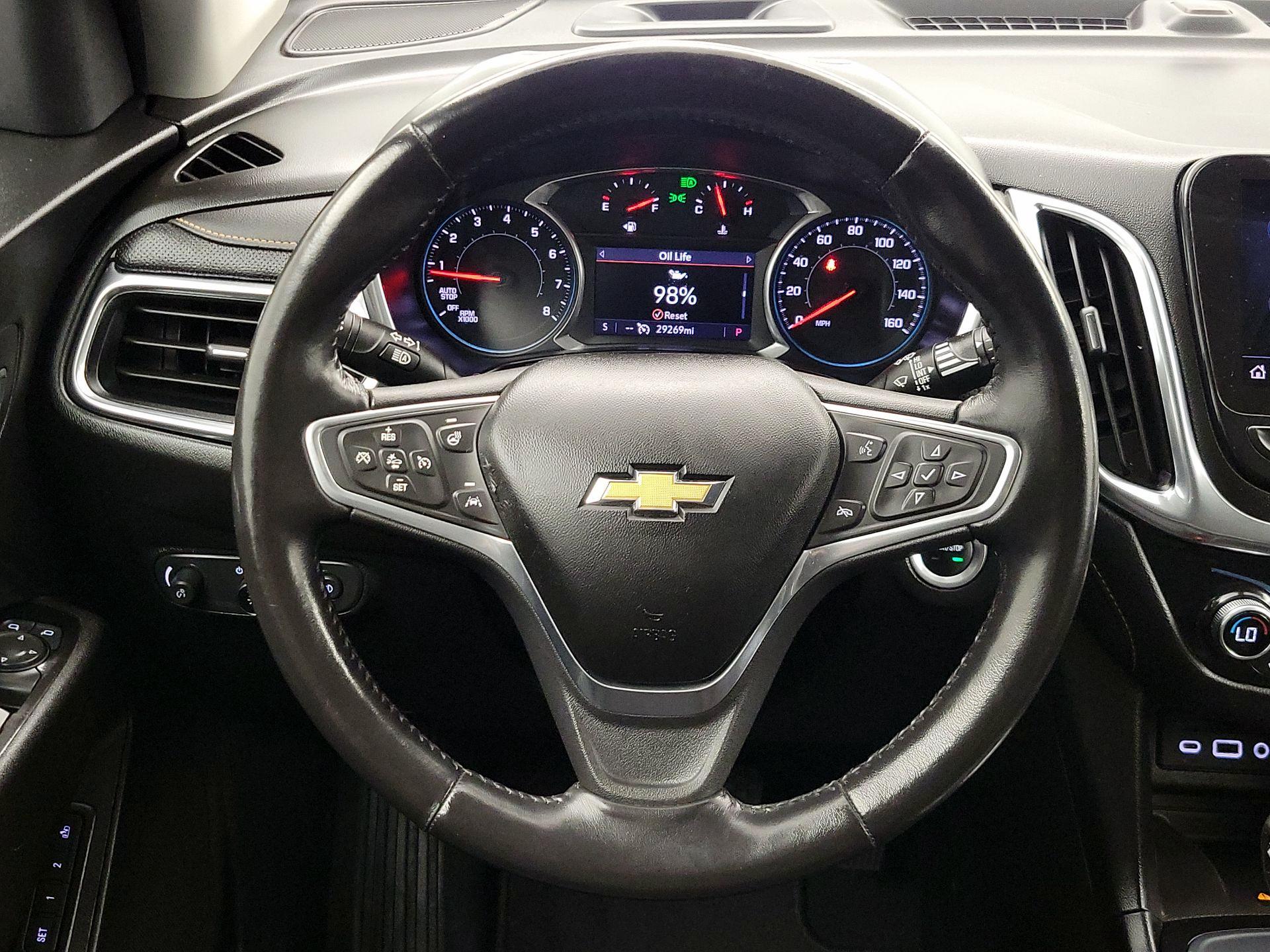 Thumbnail: 2022 Chevrolet Equinox - 10