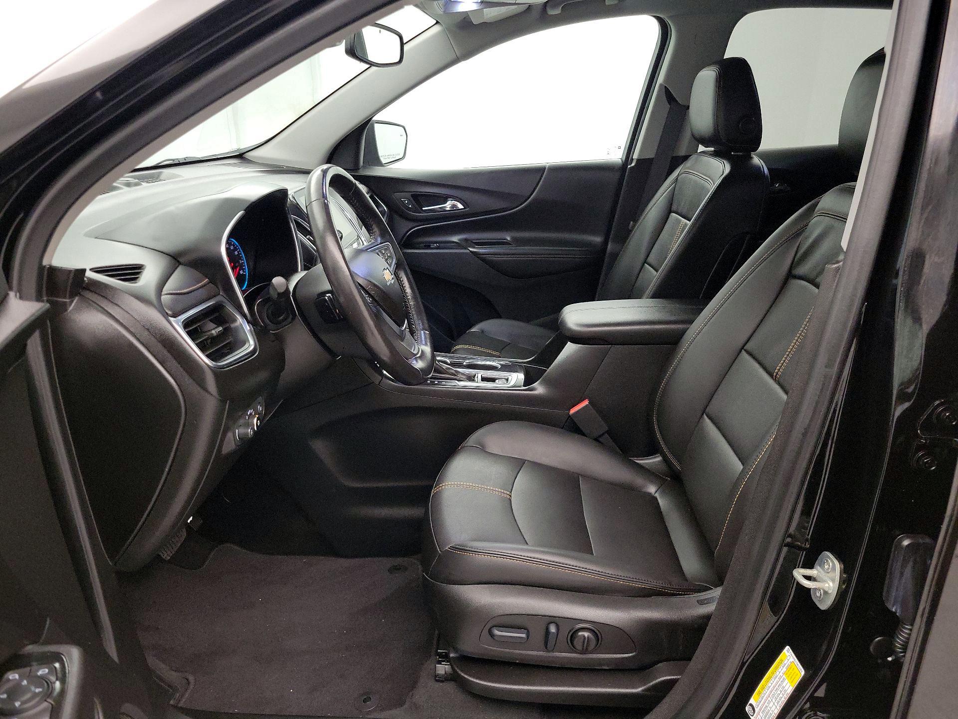 Thumbnail: 2022 Chevrolet Equinox - 11