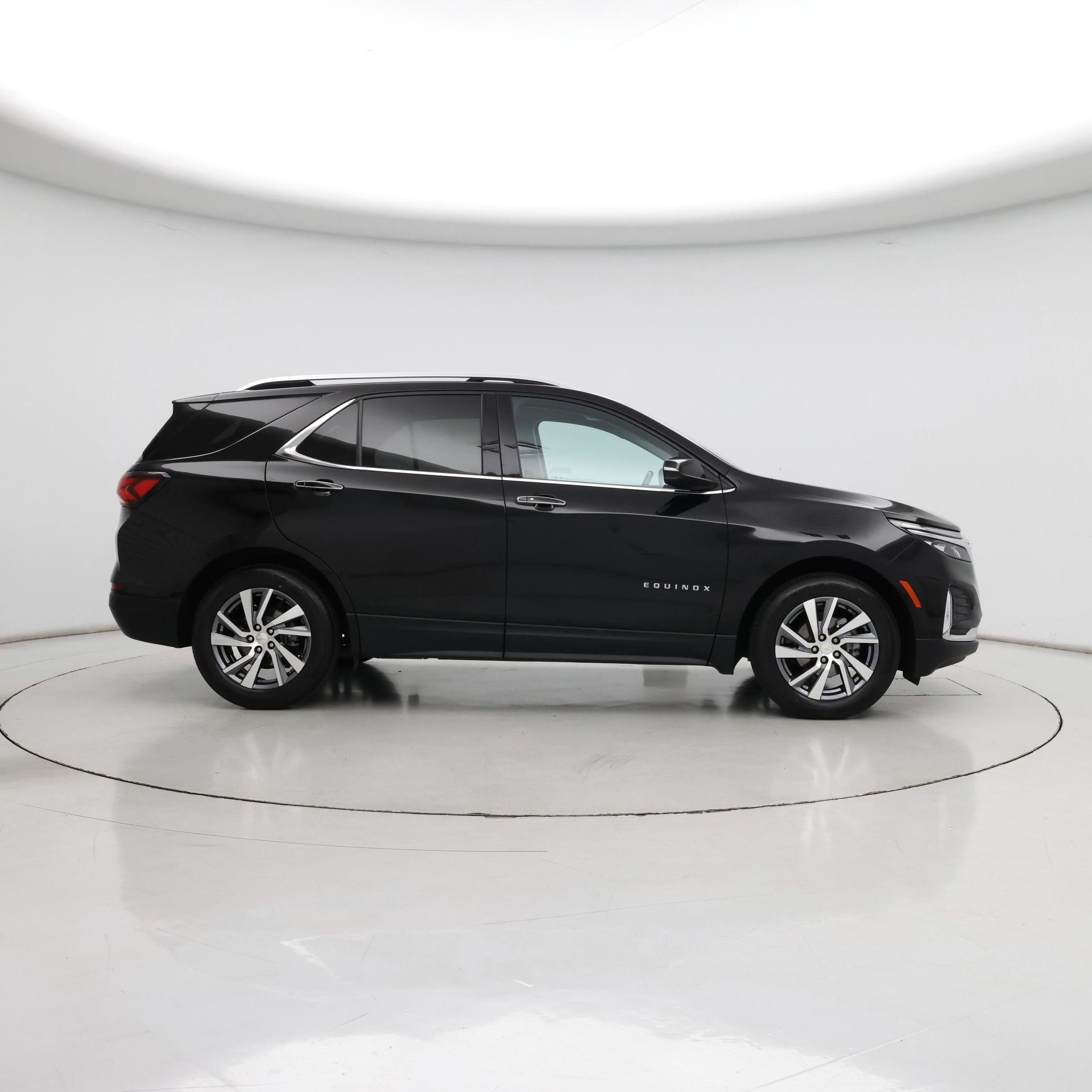 Thumbnail: 2022 Chevrolet Equinox - 7