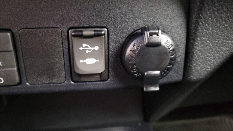 2018 Toyota RAV4 Limited 19