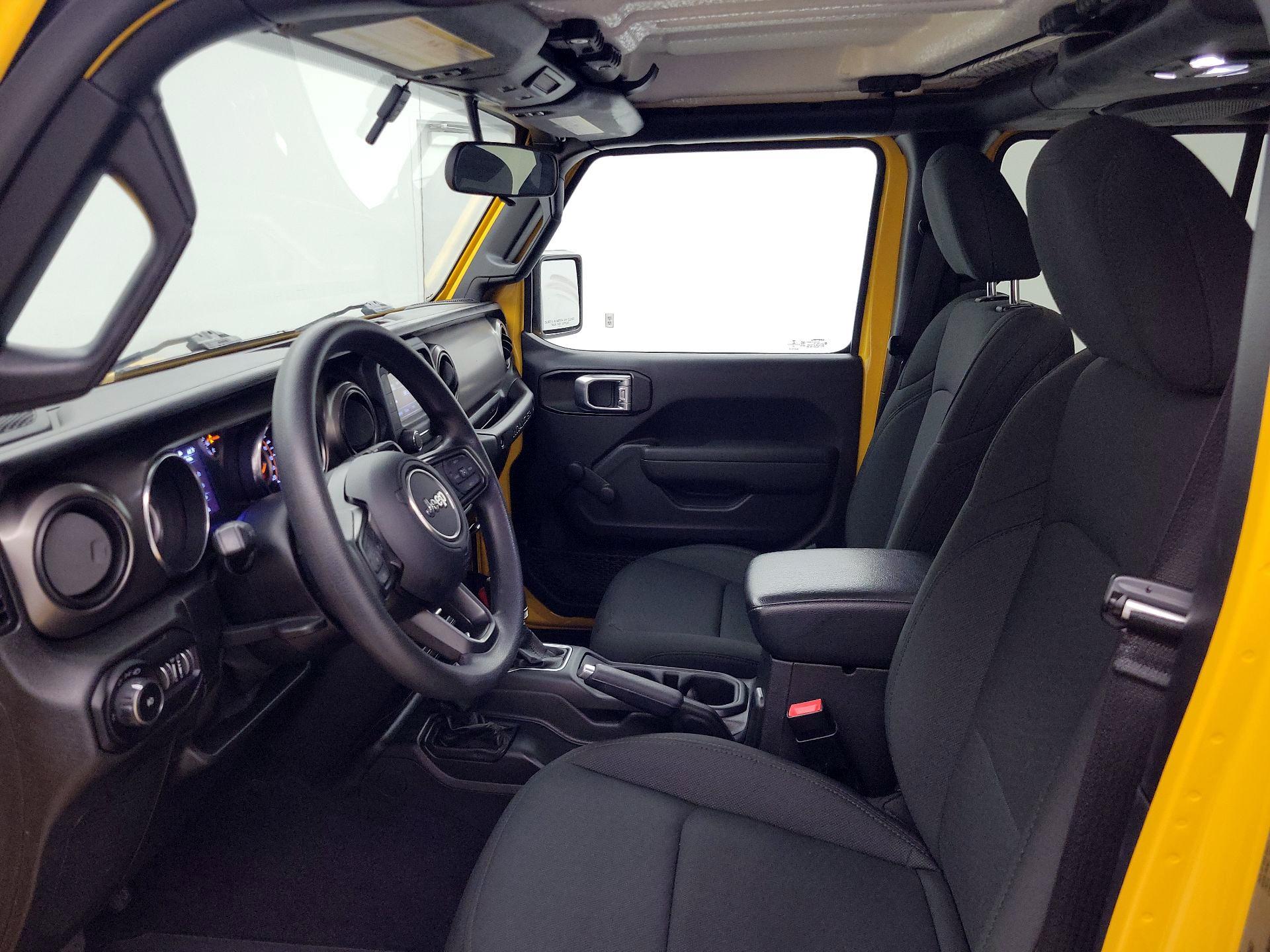 Thumbnail: 2021 Jeep Wrangler - 11
