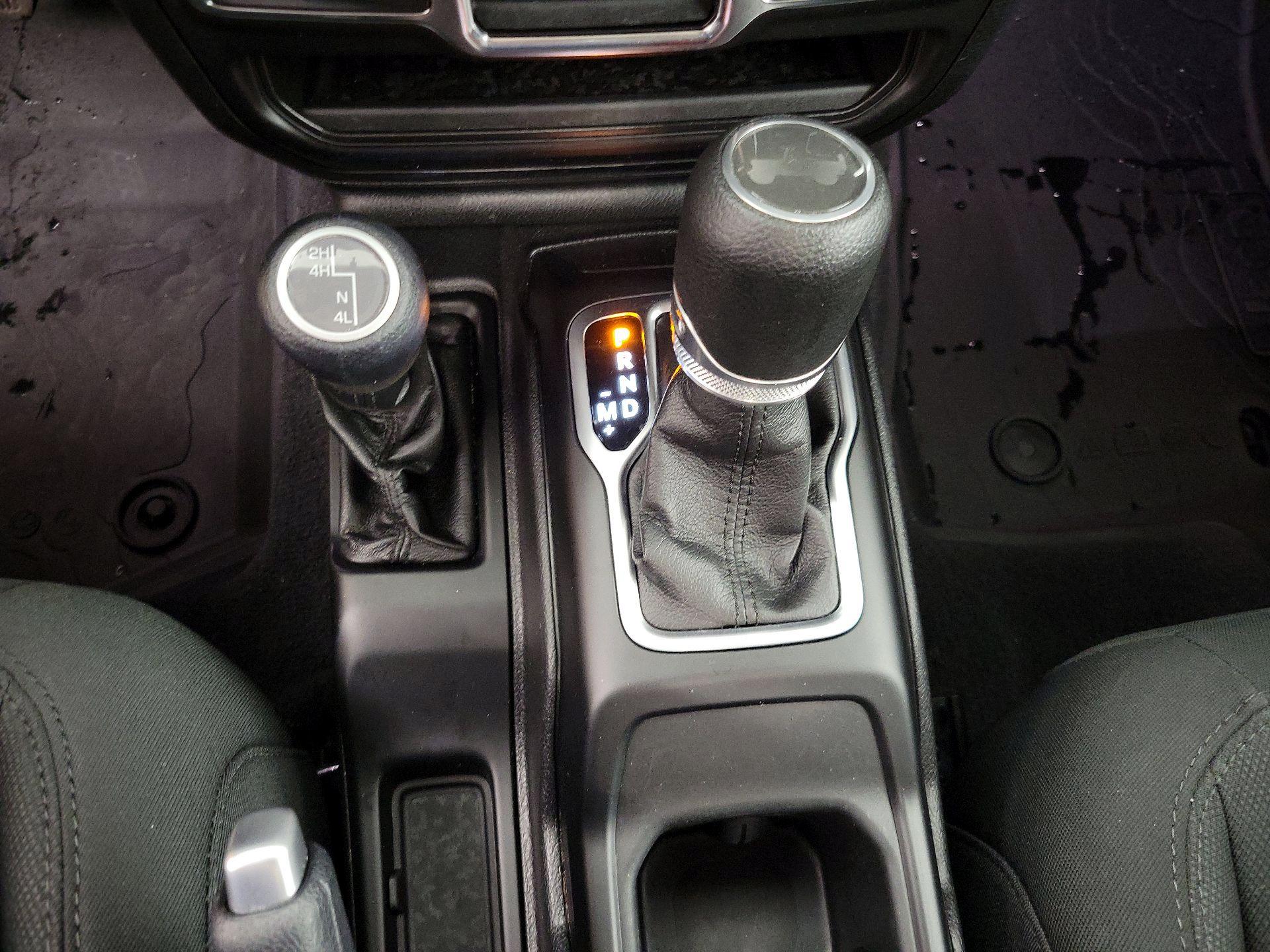 Thumbnail: 2021 Jeep Wrangler - 17