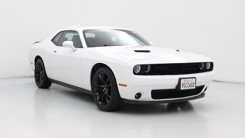 2018 Dodge Challenger SXT Hero Image