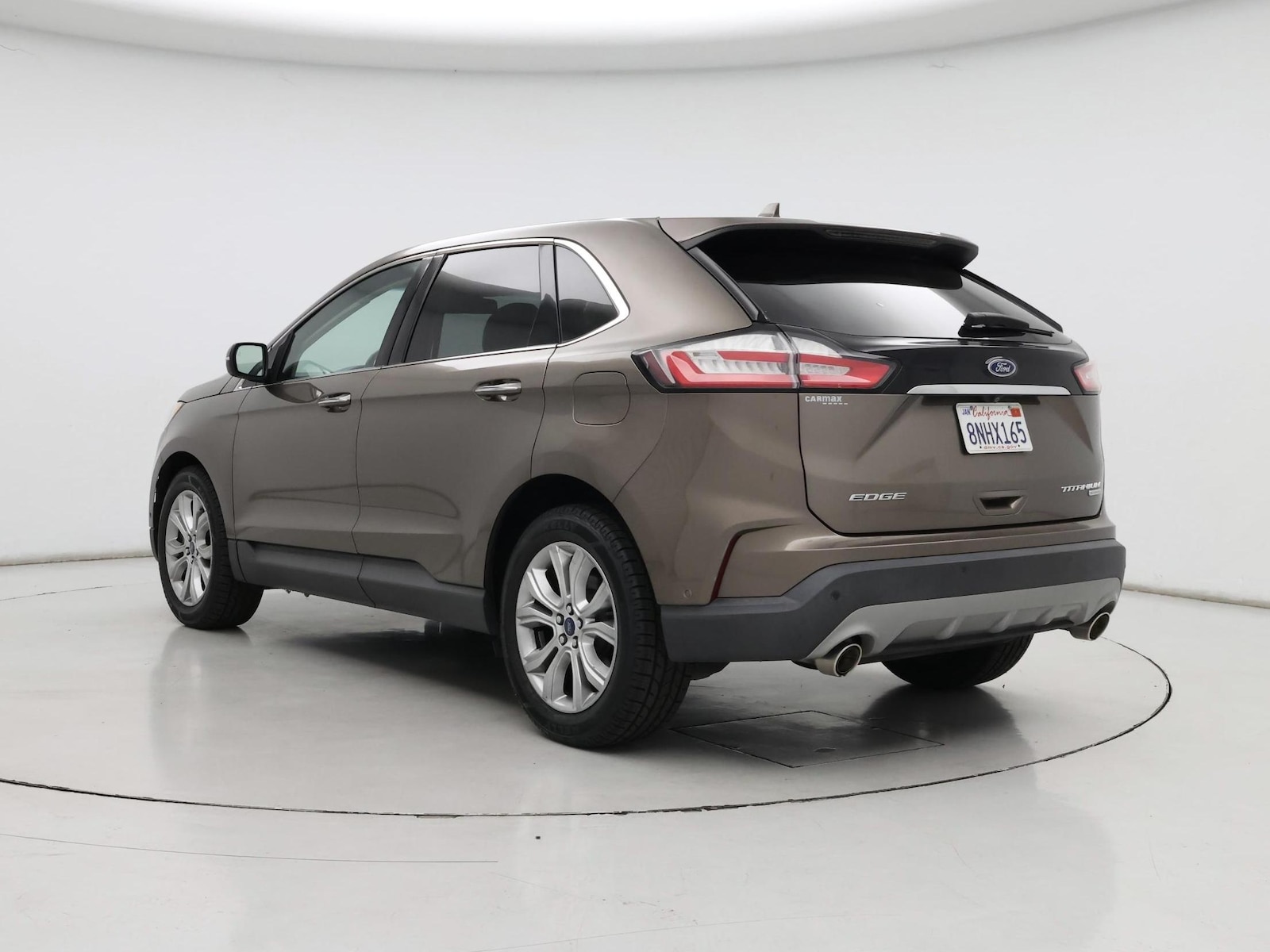 Image 3 of 2019 Ford Edge Titanium