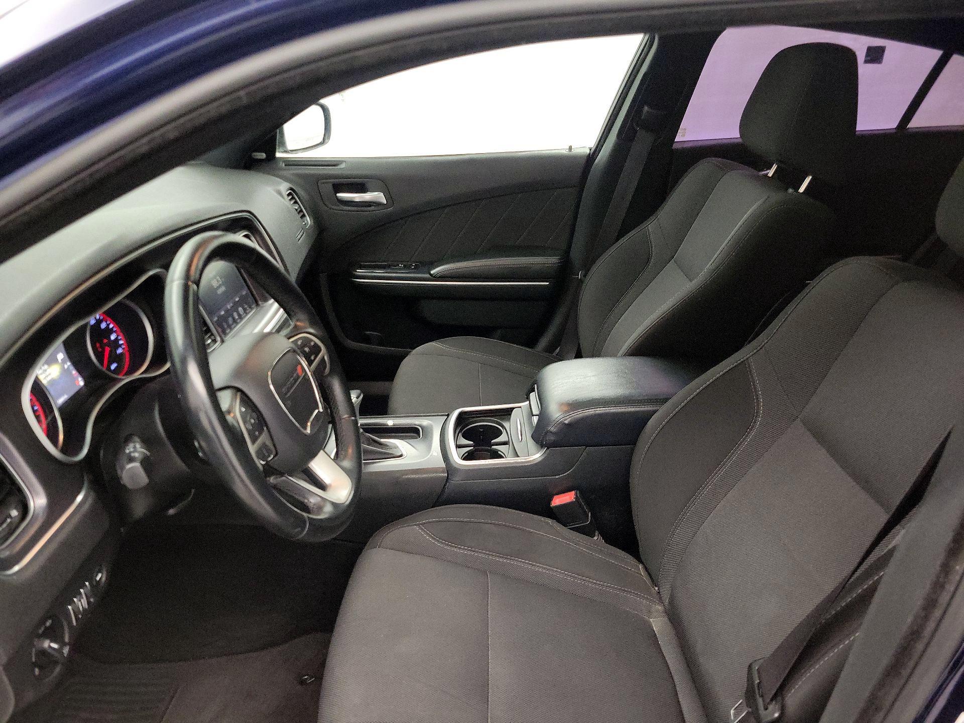 Thumbnail: 2015 Dodge Charger - 11