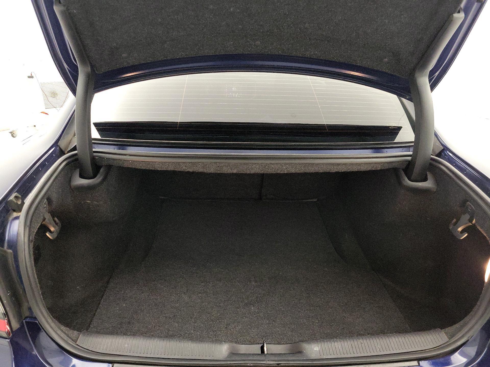 Thumbnail: 2015 Dodge Charger - 20