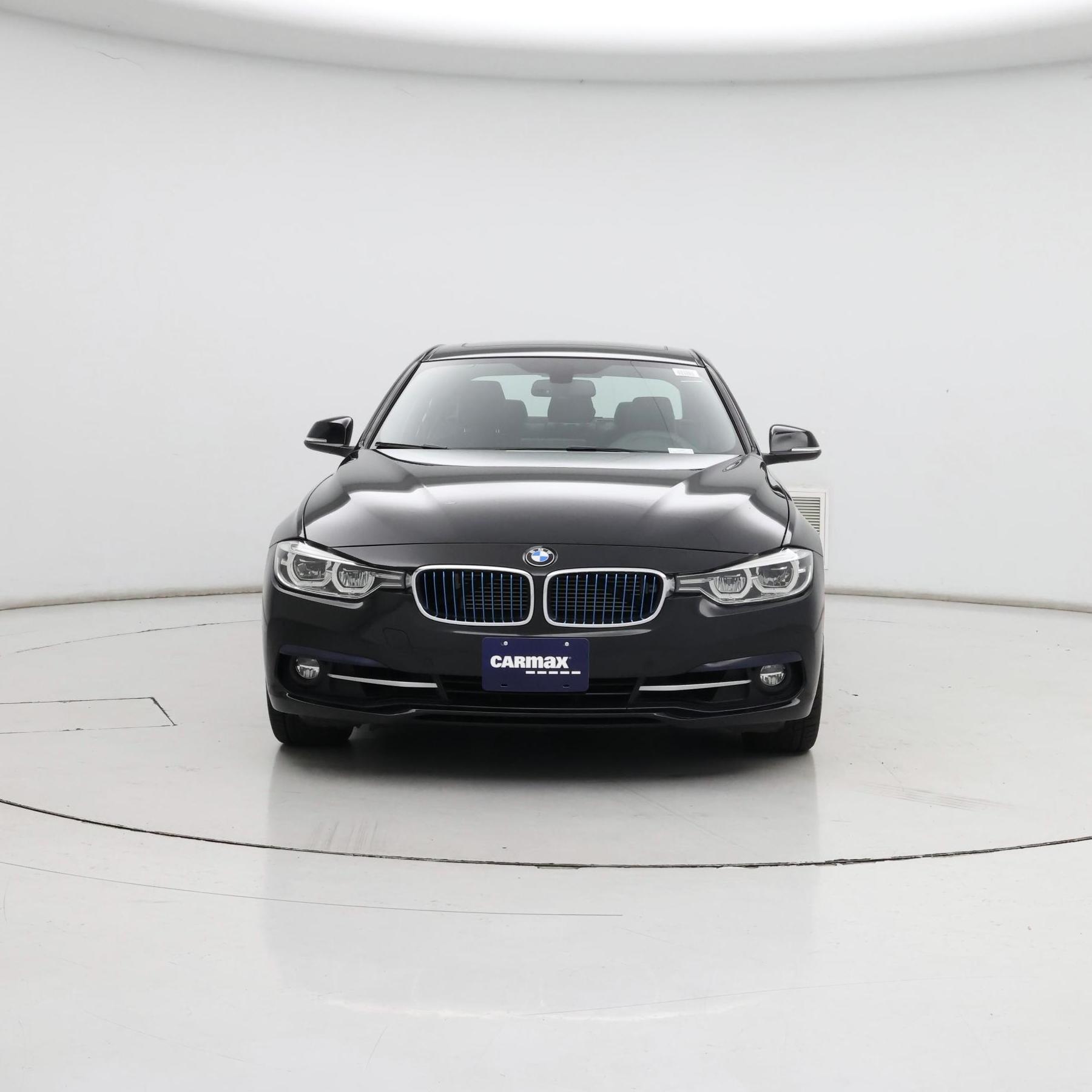 Thumbnail: 2017 BMW 3 Series - 5