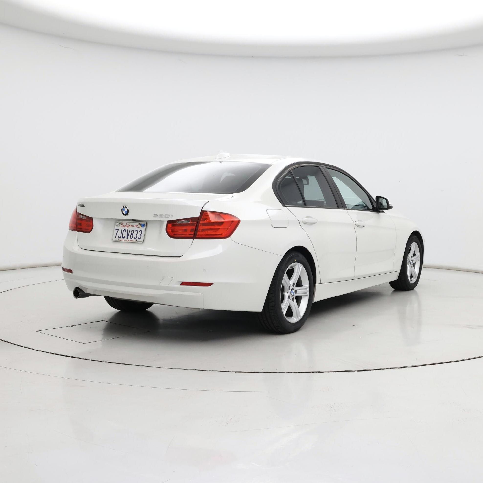 Thumbnail: 2015 BMW 3 Series - 8